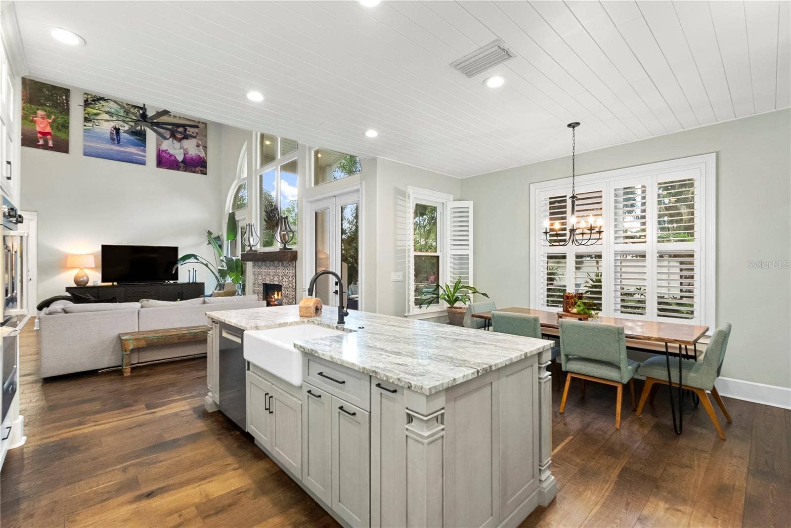 3407 W VASCONIA STREET, Tampa, FL 33629 3407 W VASCONIA STREET, Tampa, FL 33629