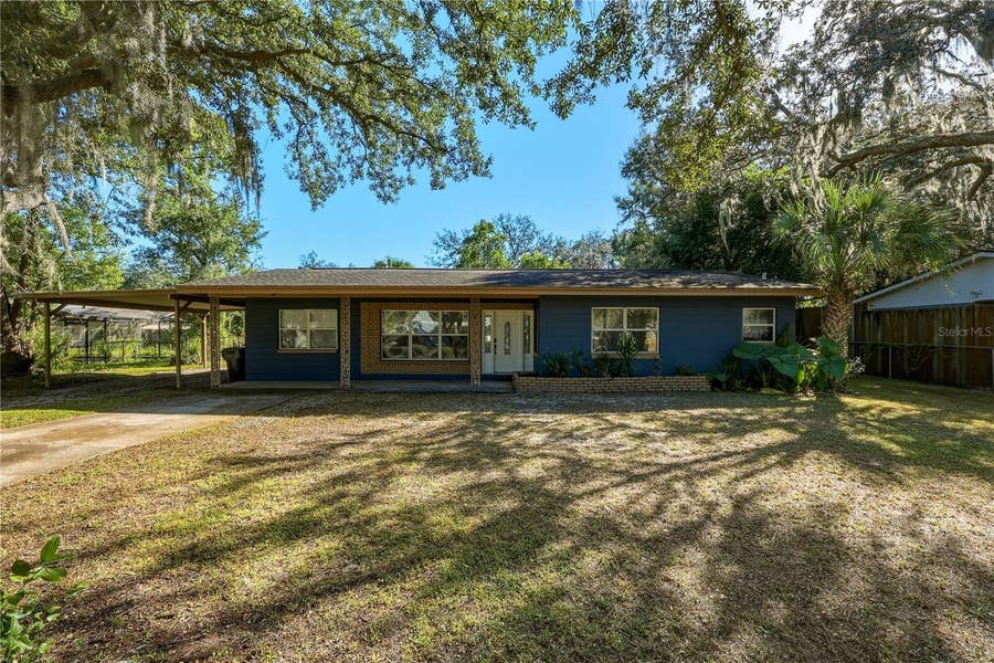 Property photo for 8009 CARDINAL DRIVE, Tampa, FL