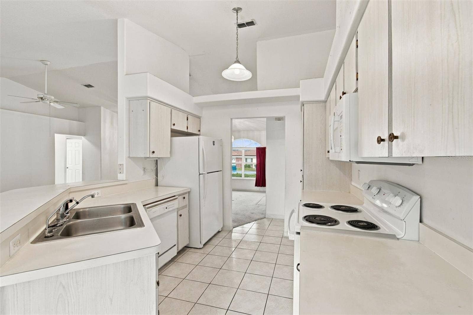 4342 HEDGEWOOD AVENUE, Spring Hill, FL 34608 4342 HEDGEWOOD AVENUE, Spring Hill, FL 34608