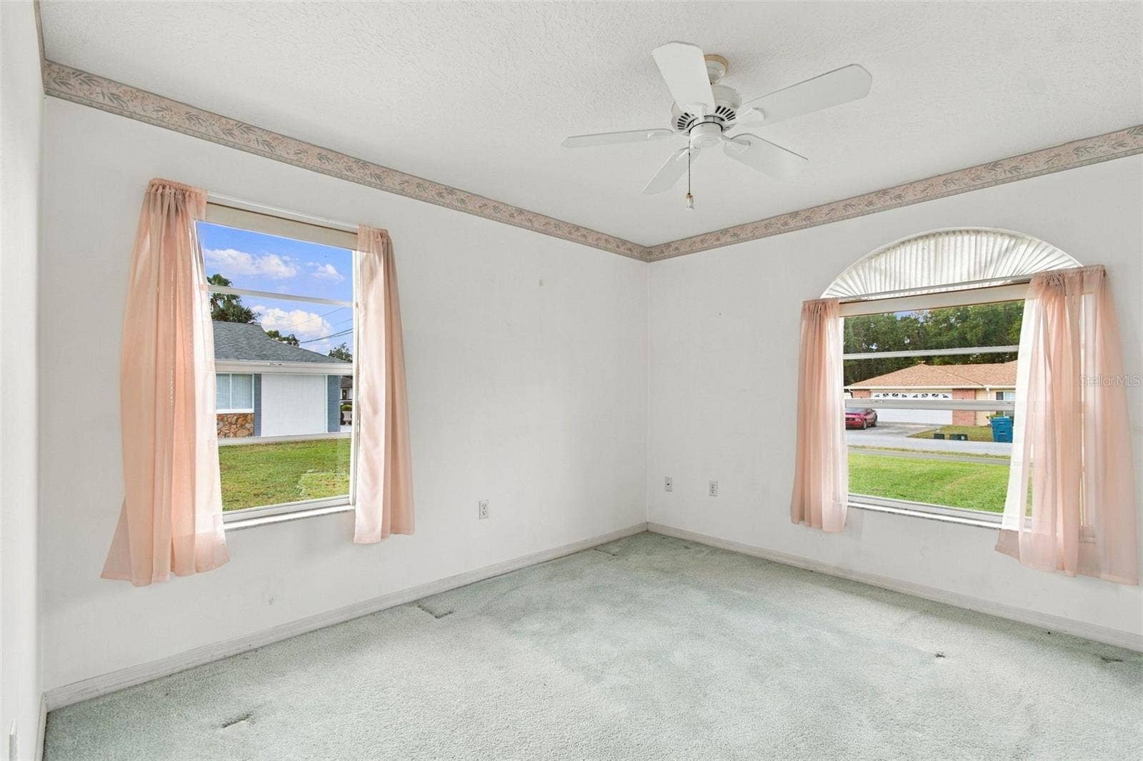 4342 HEDGEWOOD AVENUE, Spring Hill, FL 34608 4342 HEDGEWOOD AVENUE, Spring Hill, FL 34608