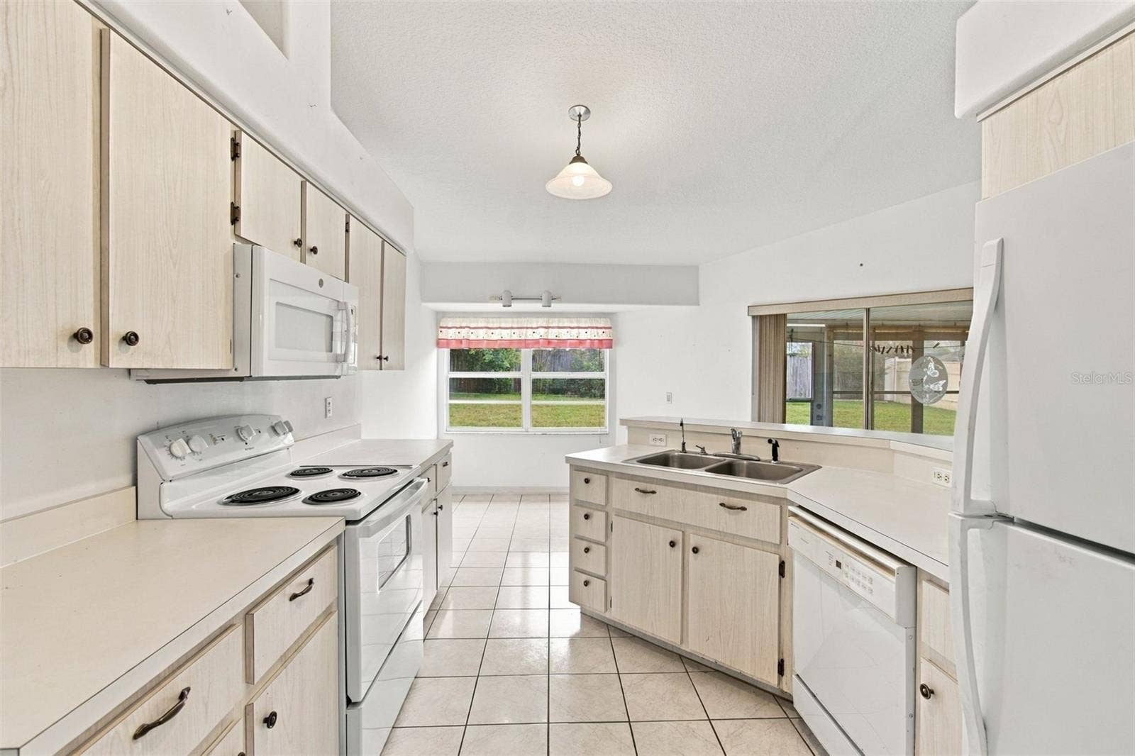 4342 HEDGEWOOD AVENUE, Spring Hill, FL 34608 4342 HEDGEWOOD AVENUE, Spring Hill, FL 34608