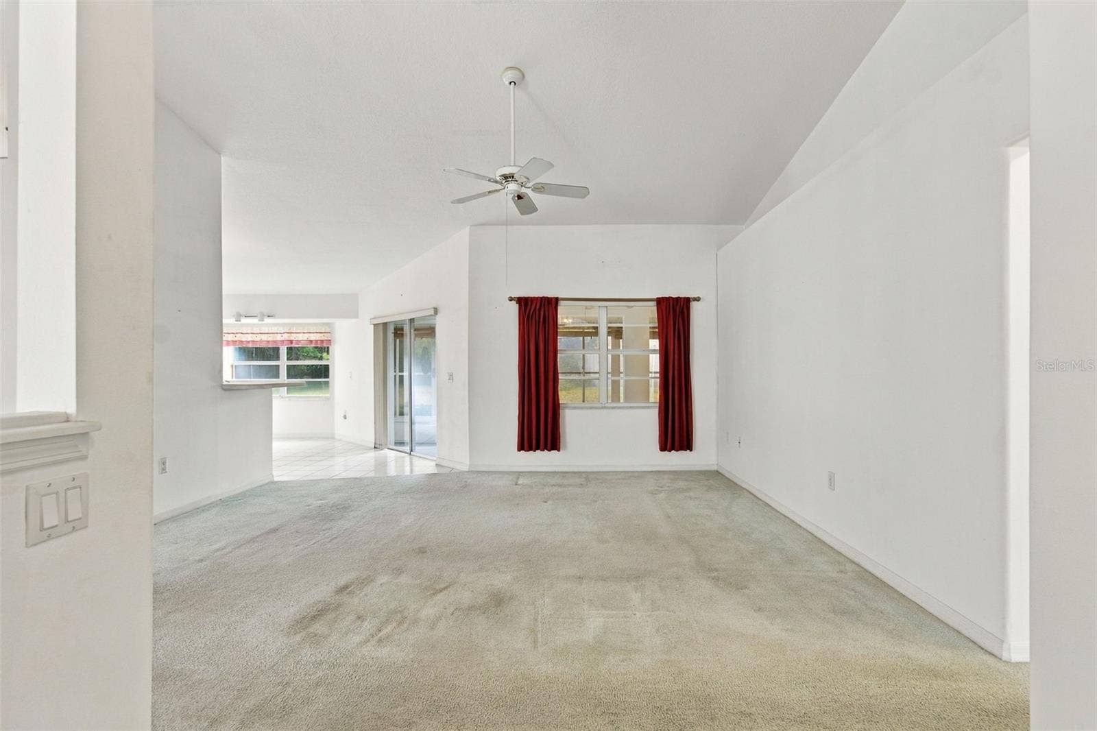 4342 HEDGEWOOD AVENUE, Spring Hill, FL 34608 4342 HEDGEWOOD AVENUE, Spring Hill, FL 34608