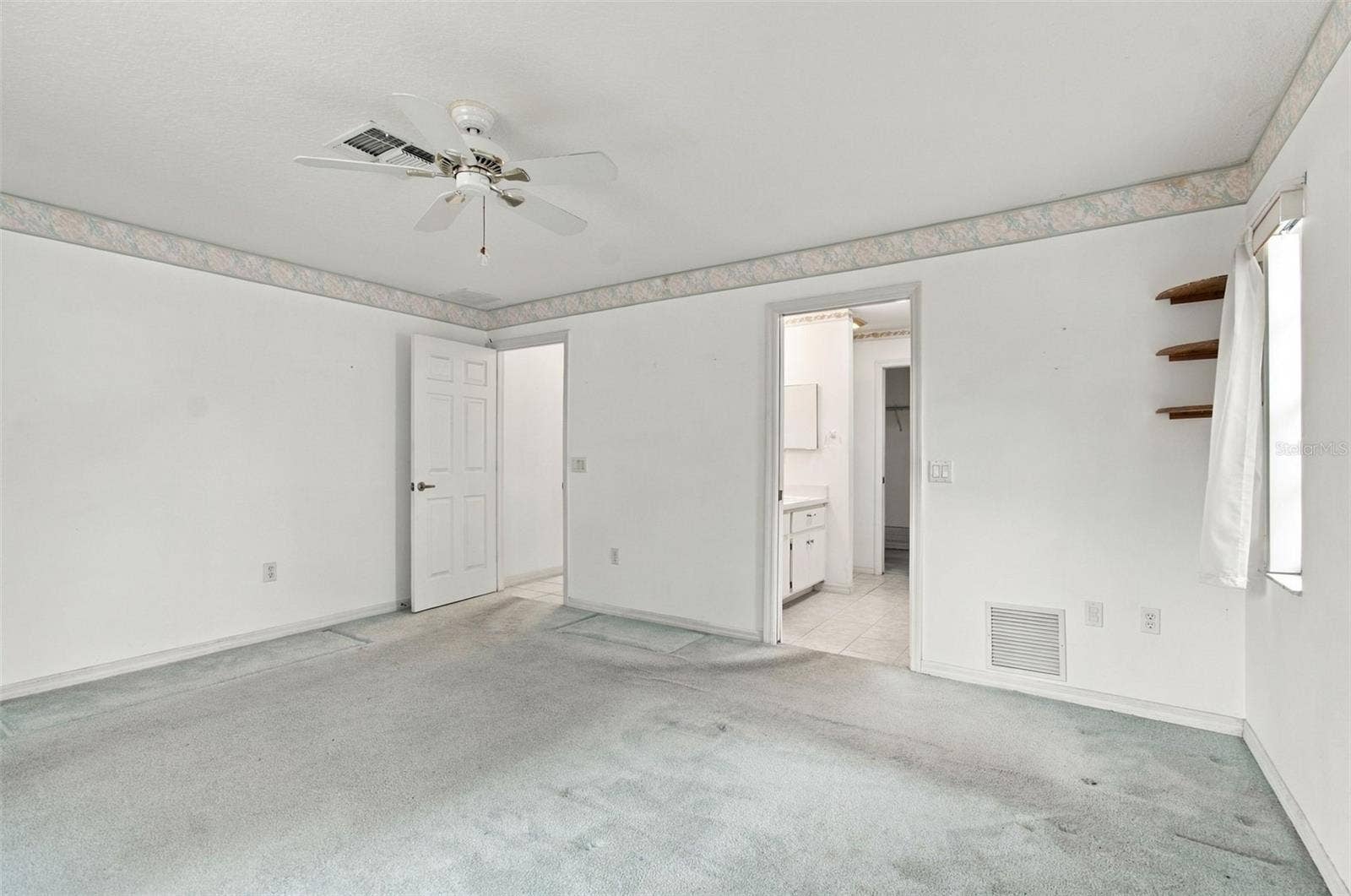 4342 HEDGEWOOD AVENUE, Spring Hill, FL 34608 4342 HEDGEWOOD AVENUE, Spring Hill, FL 34608
