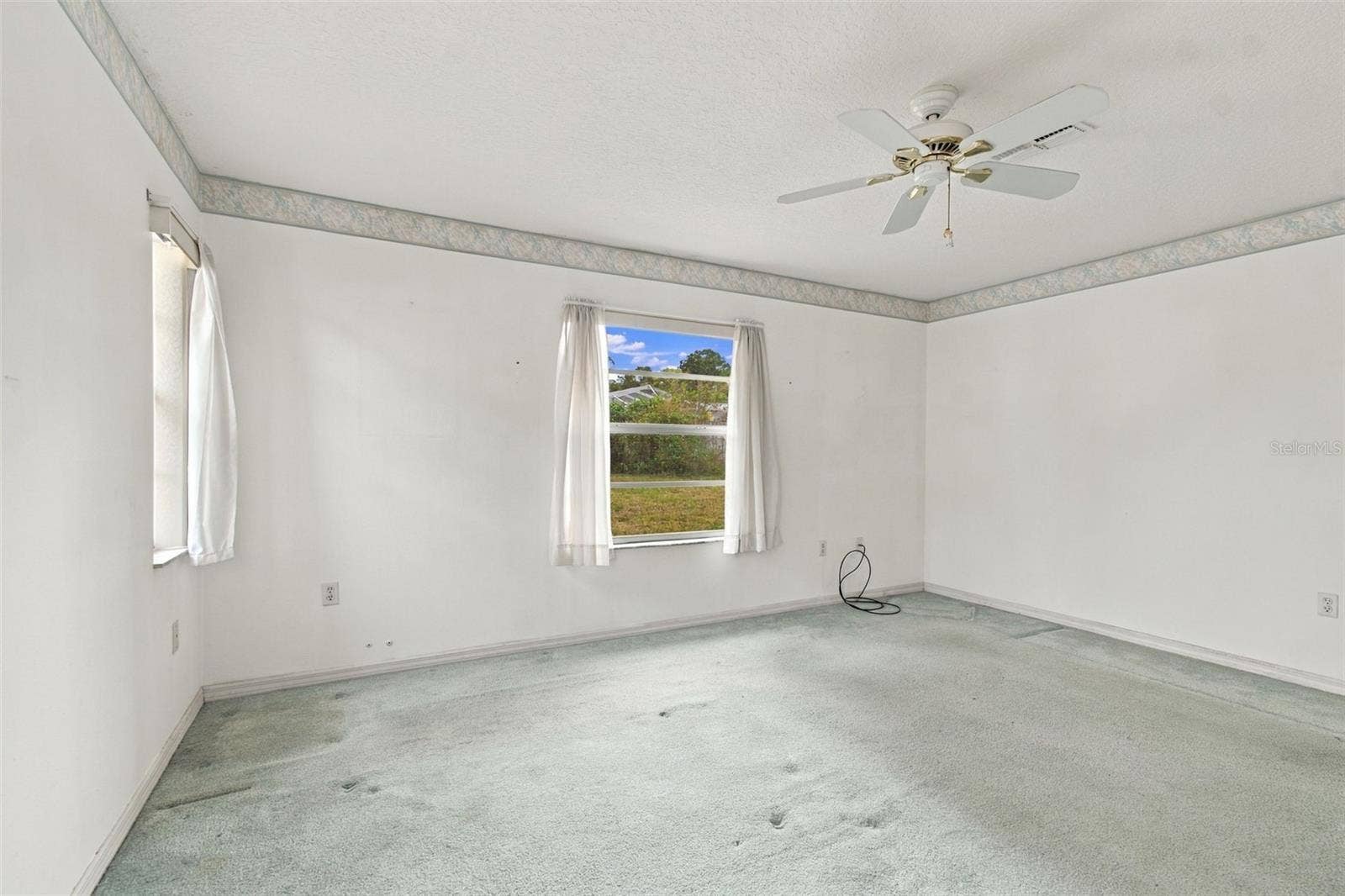 4342 HEDGEWOOD AVENUE, Spring Hill, FL 34608 4342 HEDGEWOOD AVENUE, Spring Hill, FL 34608