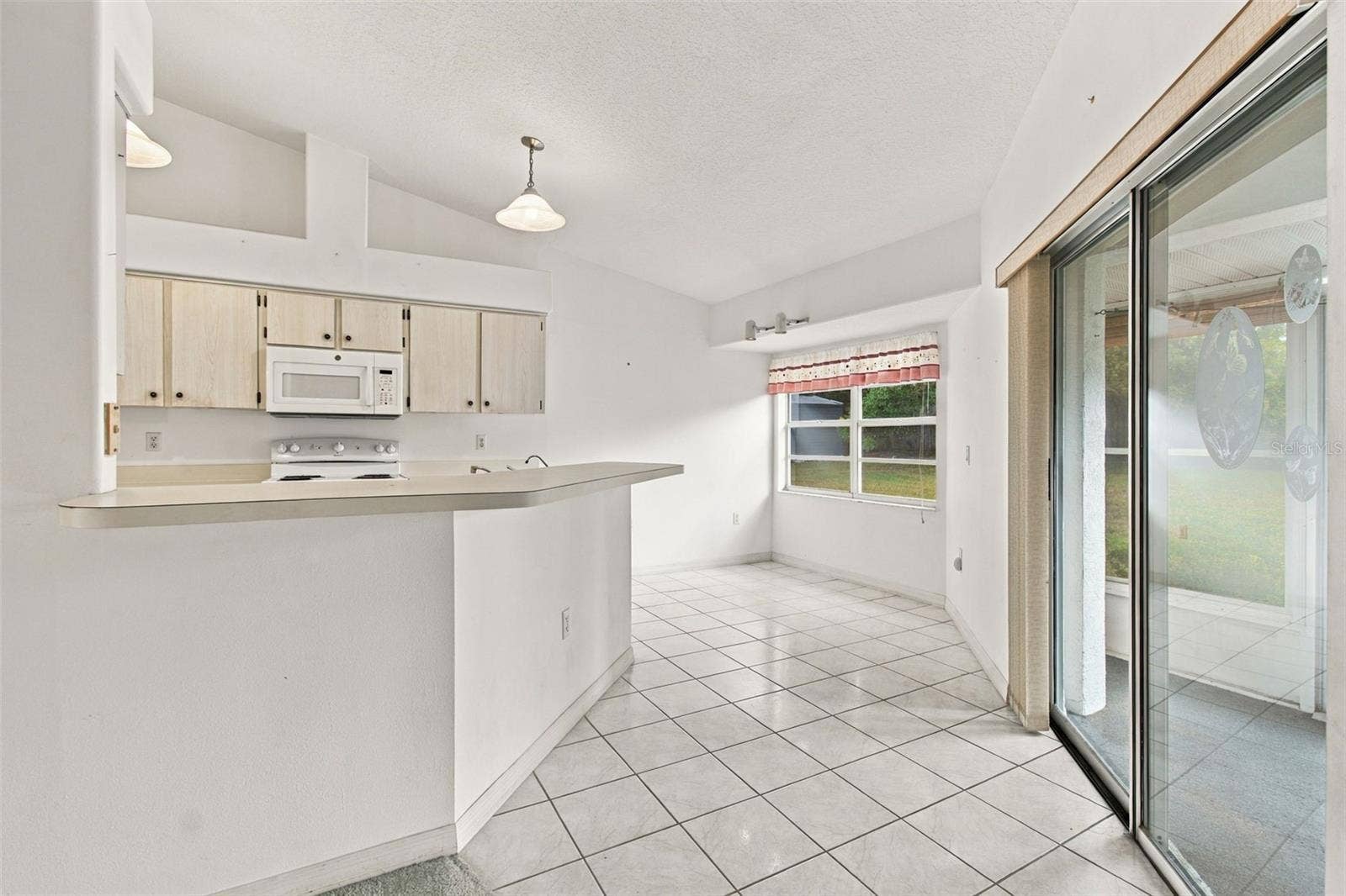 4342 HEDGEWOOD AVENUE, Spring Hill, FL 34608 4342 HEDGEWOOD AVENUE, Spring Hill, FL 34608