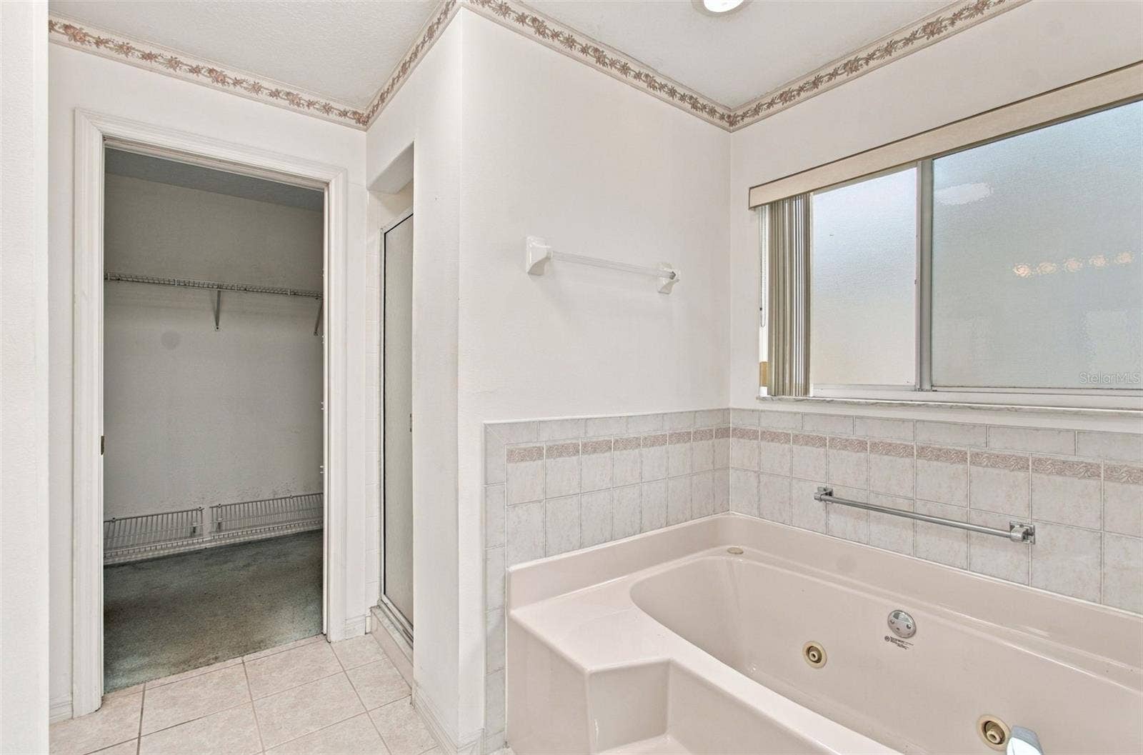 4342 HEDGEWOOD AVENUE, Spring Hill, FL 34608 4342 HEDGEWOOD AVENUE, Spring Hill, FL 34608