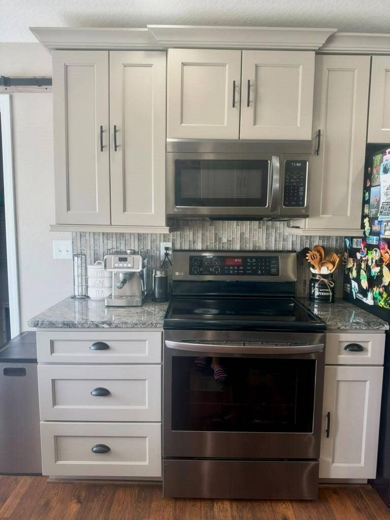 8210 MACKINAW ROAD, Weeki Wachee, FL 34613 8210 MACKINAW ROAD, Weeki Wachee, FL 34613