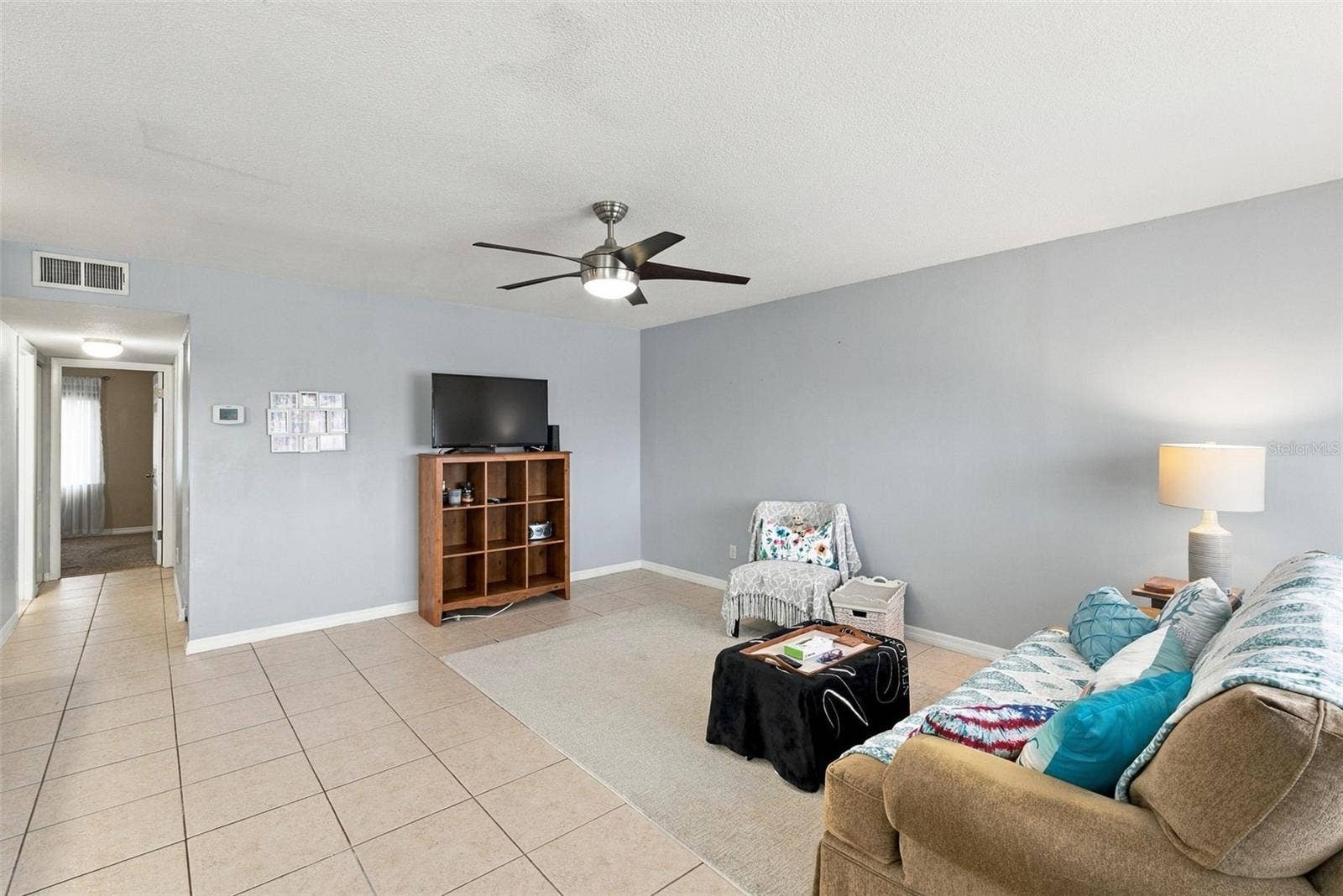 8039 GARDEN DRIVE, #204, Seminole, FL 33777