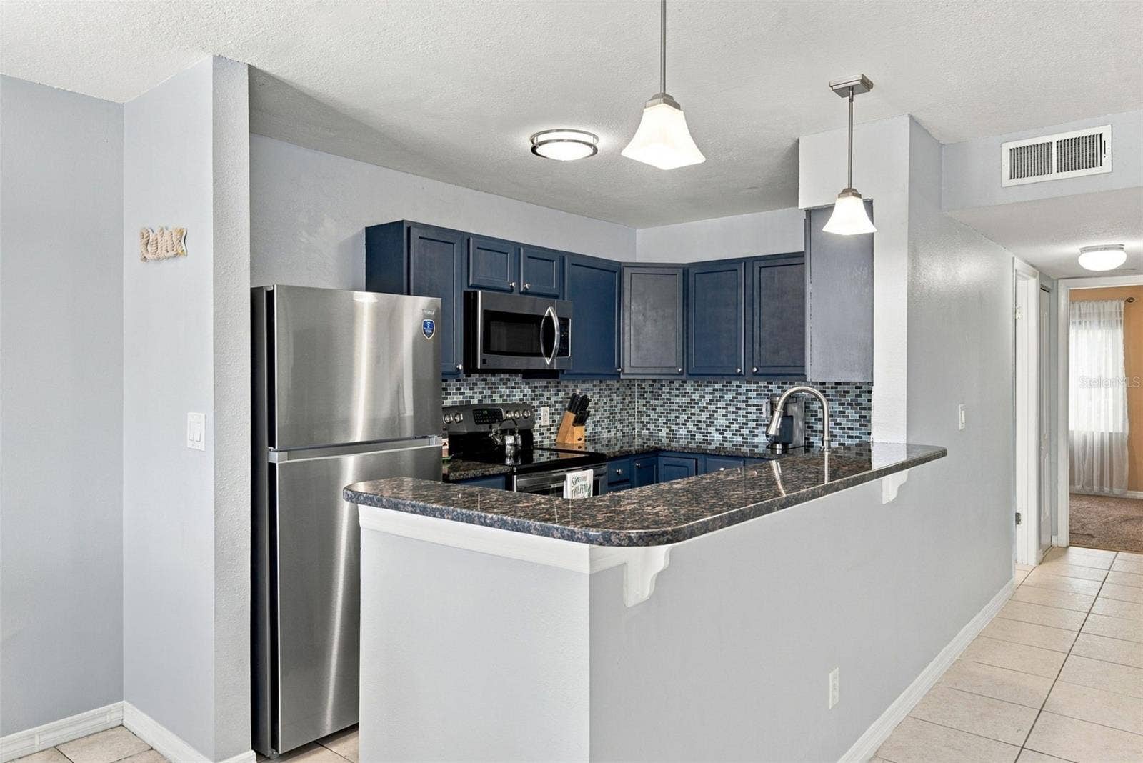 8039 GARDEN DRIVE, #204, Seminole, FL 33777