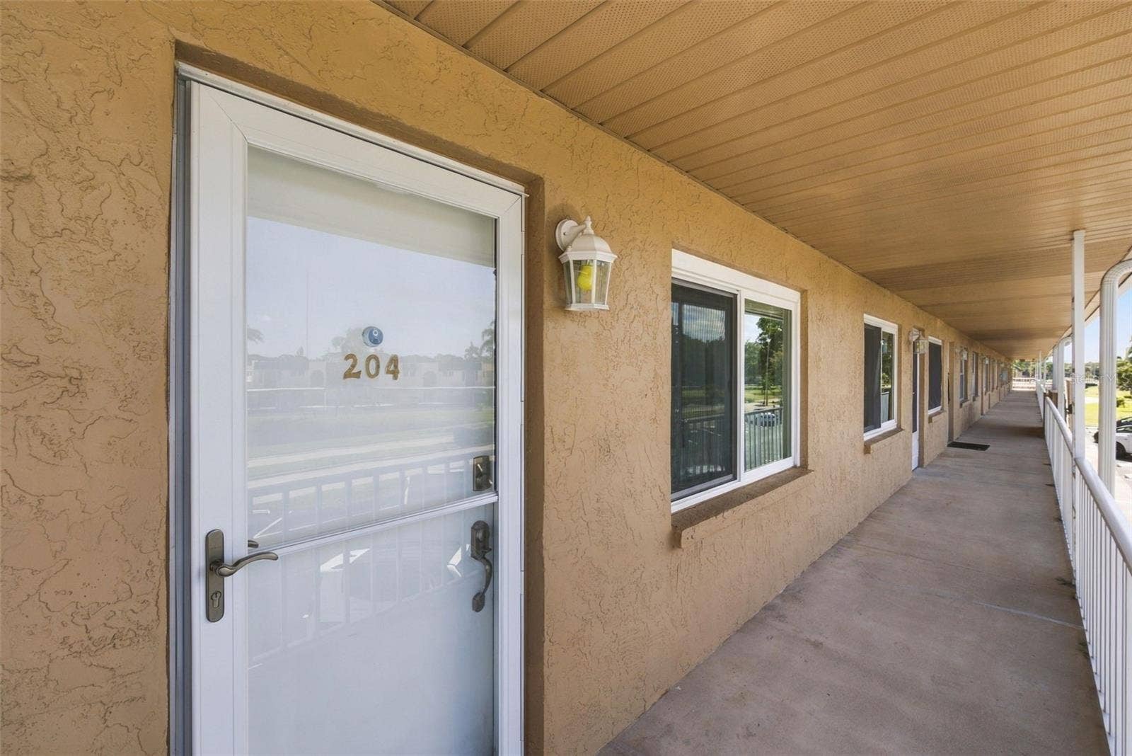 8039 GARDEN DRIVE, #204, Seminole, FL 33777