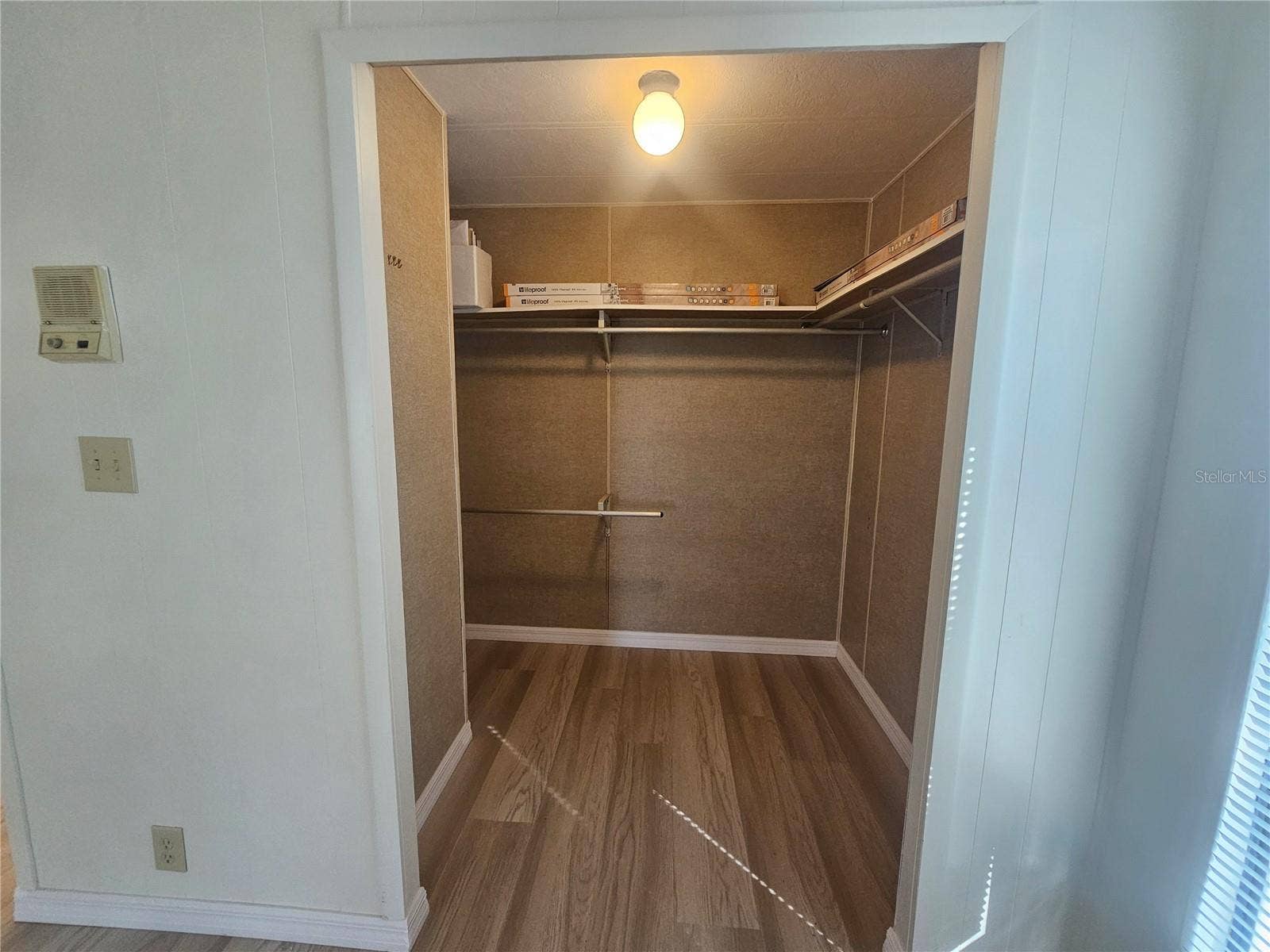 238 PELICAN DRIVE N, Oldsmar, FL 34677 Primary Bedroom W/I Closet