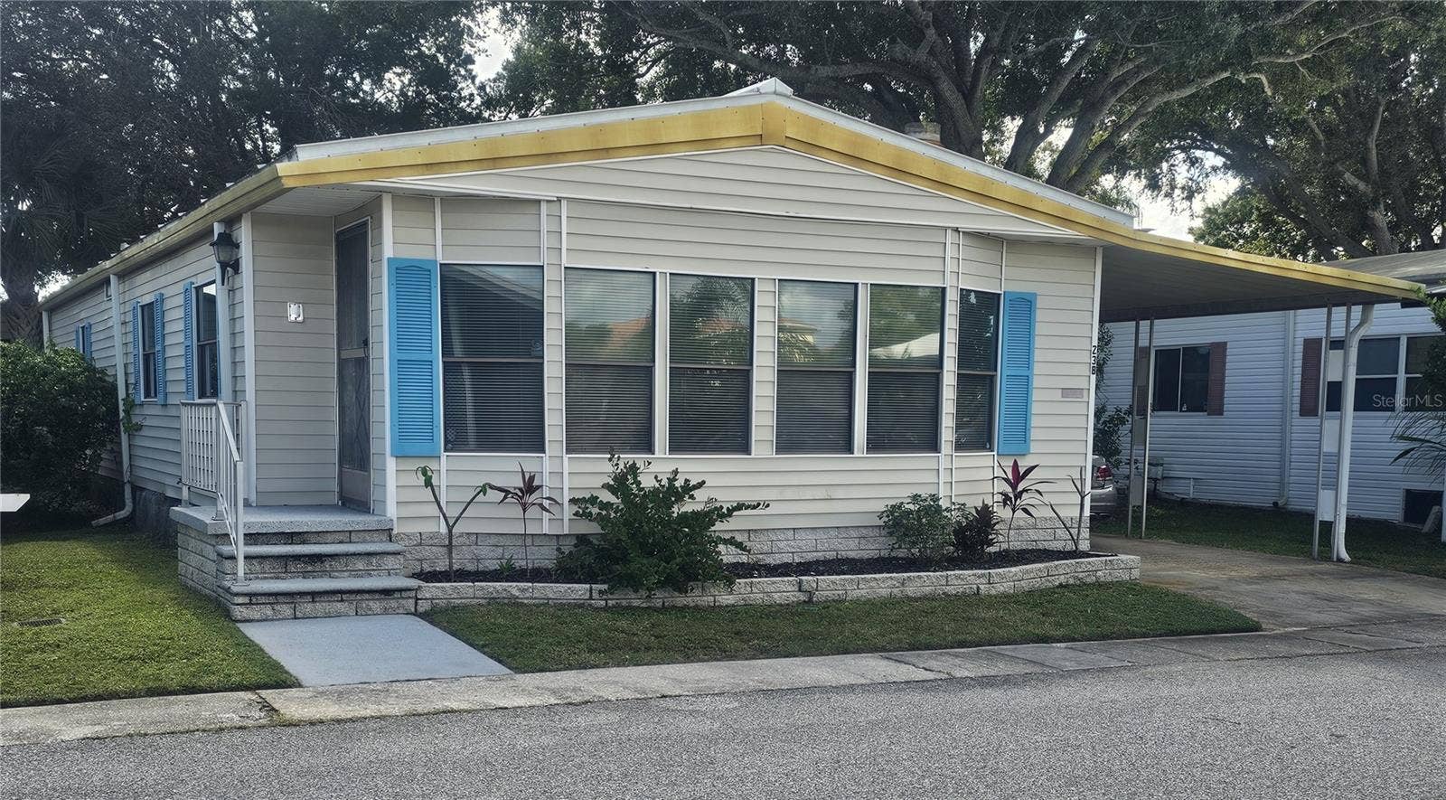 238 PELICAN DRIVE N, Oldsmar, FL 34677 Front