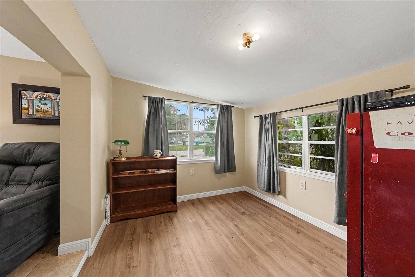 5002 HALIFAX DRIVE, Tampa, FL 33615 5002 HALIFAX DRIVE, Tampa, FL 33615