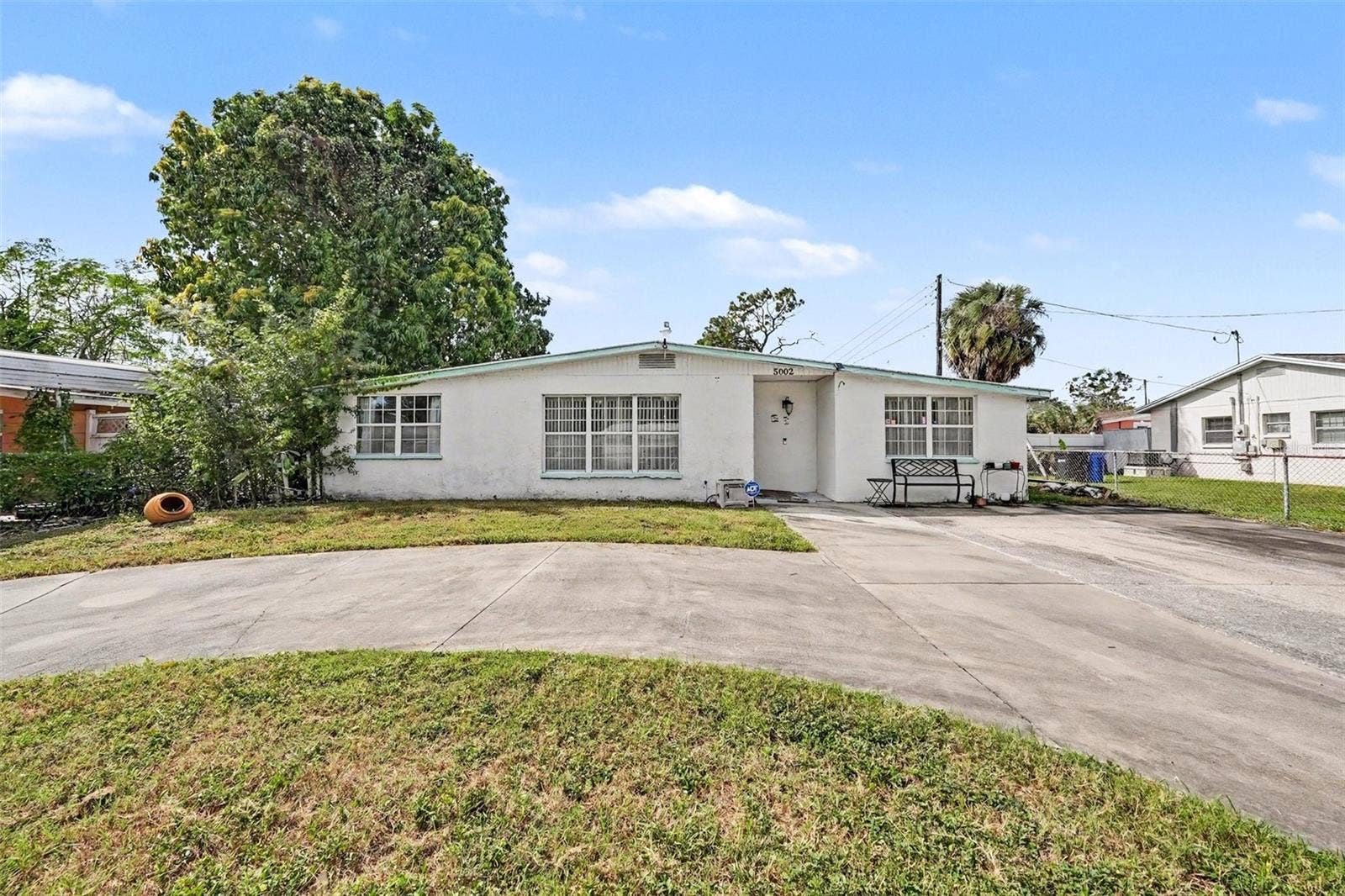 5002 HALIFAX DRIVE, Tampa, FL 33615 5002 HALIFAX DRIVE, Tampa, FL 33615