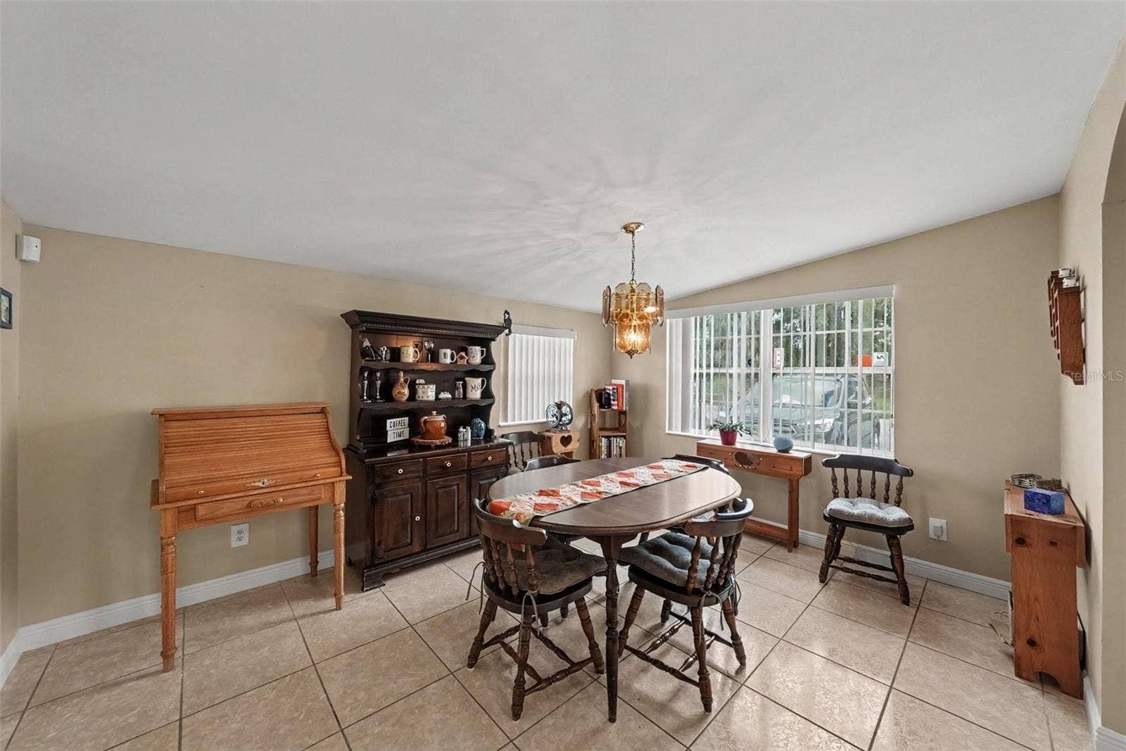 5002 HALIFAX DRIVE, Tampa, FL 33615 5002 HALIFAX DRIVE, Tampa, FL 33615