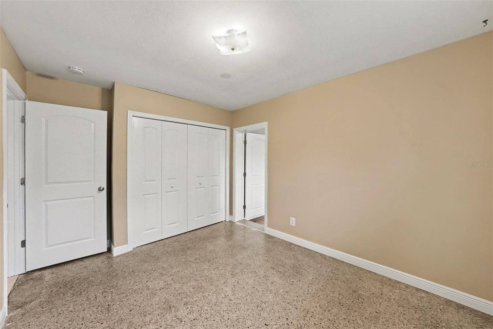 5002 HALIFAX DRIVE, Tampa, FL 33615 5002 HALIFAX DRIVE, Tampa, FL 33615