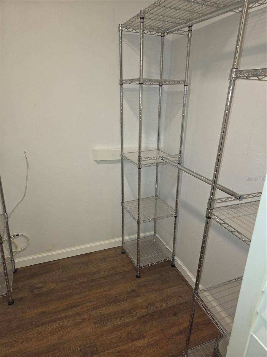 5943 CALAIS BOULEVARD N, #6, St Petersburg, FL 33714 Walk-in closet in primary suite