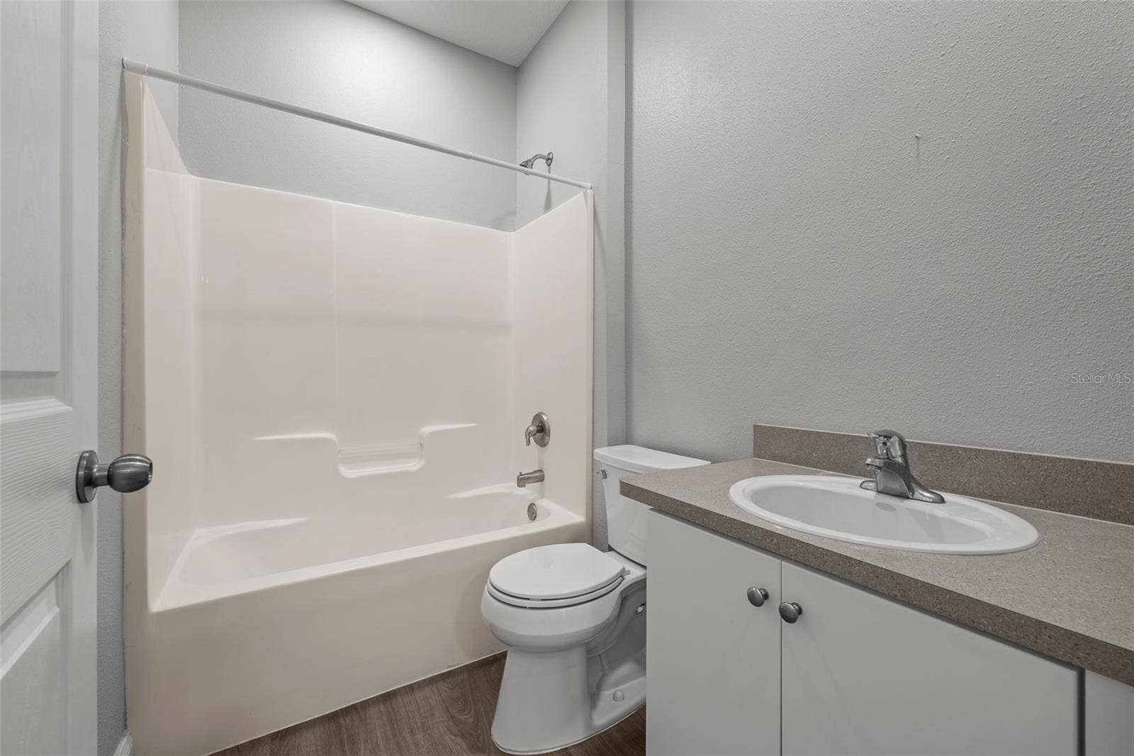 8516 CORINTHIAN WAY, New Port Richey, FL 34654 Guest Bath