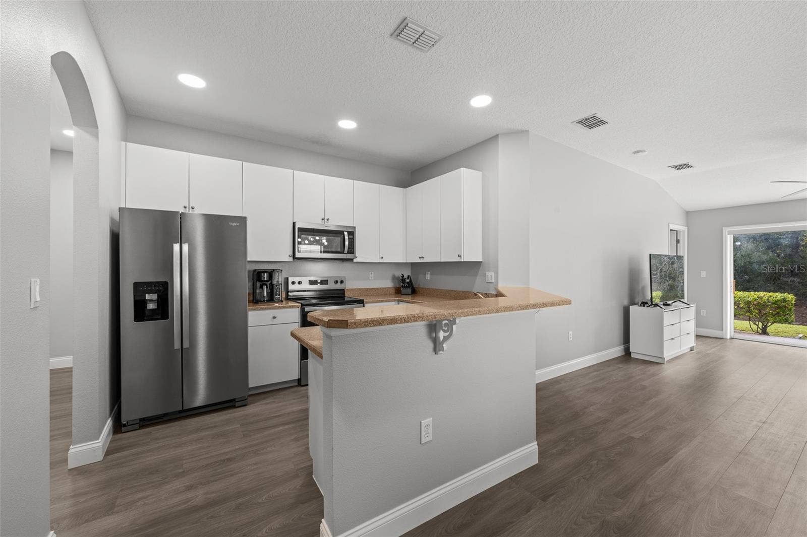 8516 CORINTHIAN WAY, New Port Richey, FL 34654 Kitchen