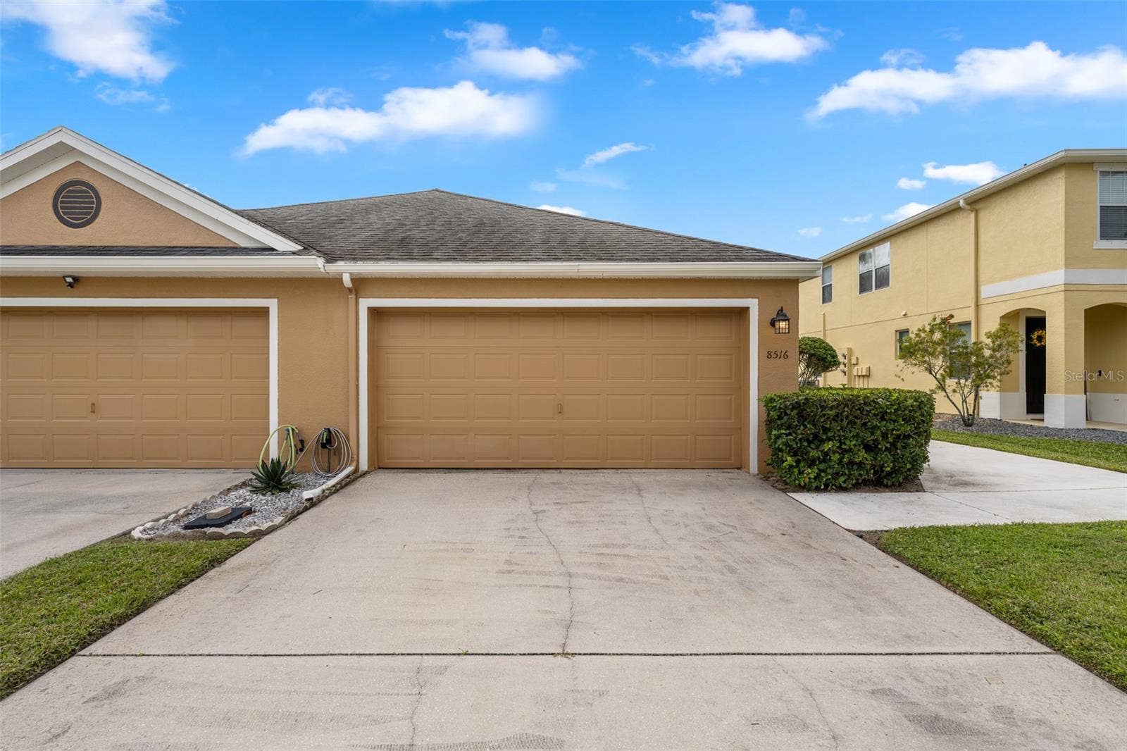 8516 CORINTHIAN WAY, New Port Richey, FL 34654 2 car garage extra deep