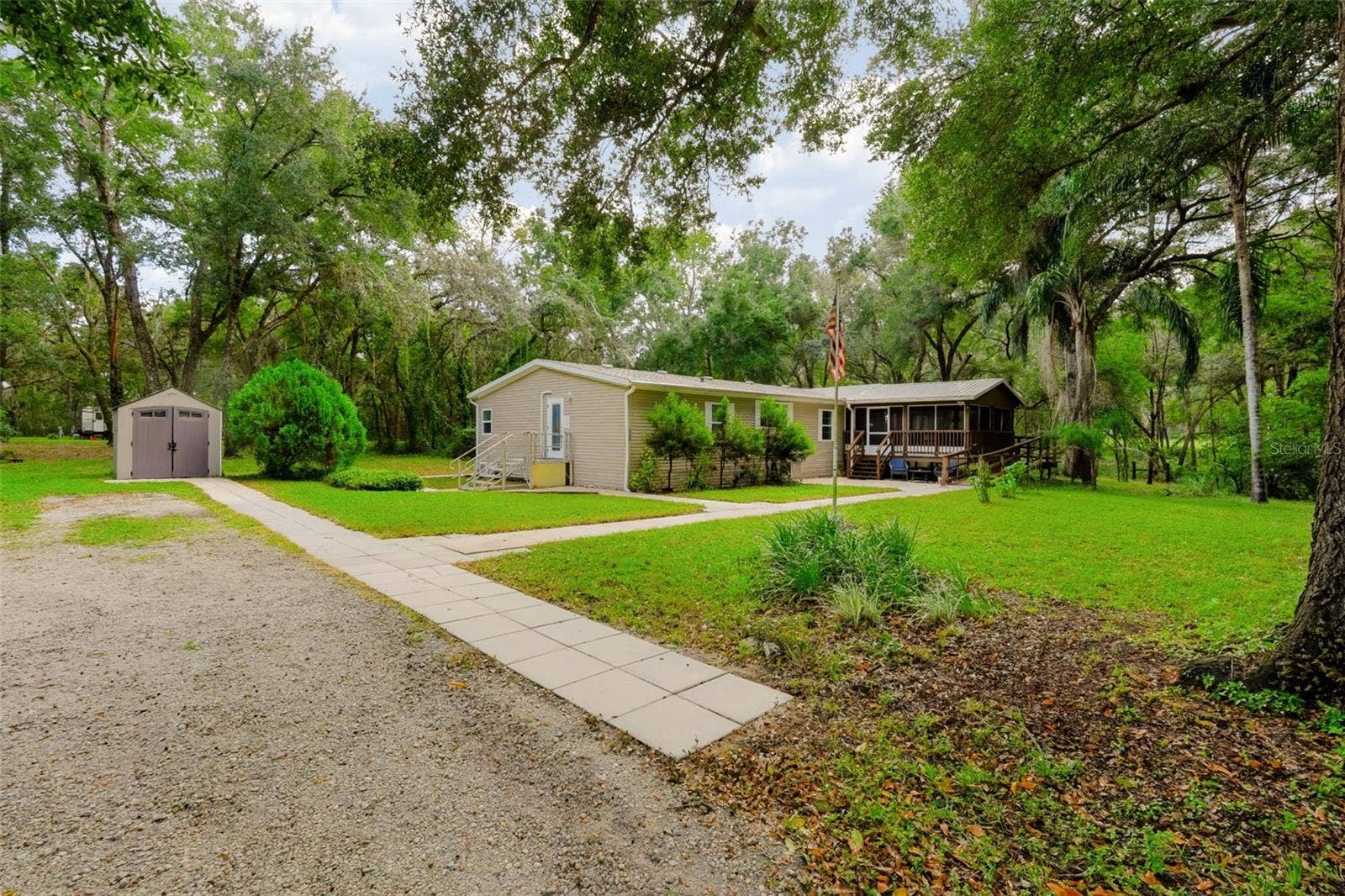 17234 HELEN K DRIVE, Spring Hill, FL 34610 17234 HELEN K DRIVE, Spring Hill, FL 34610