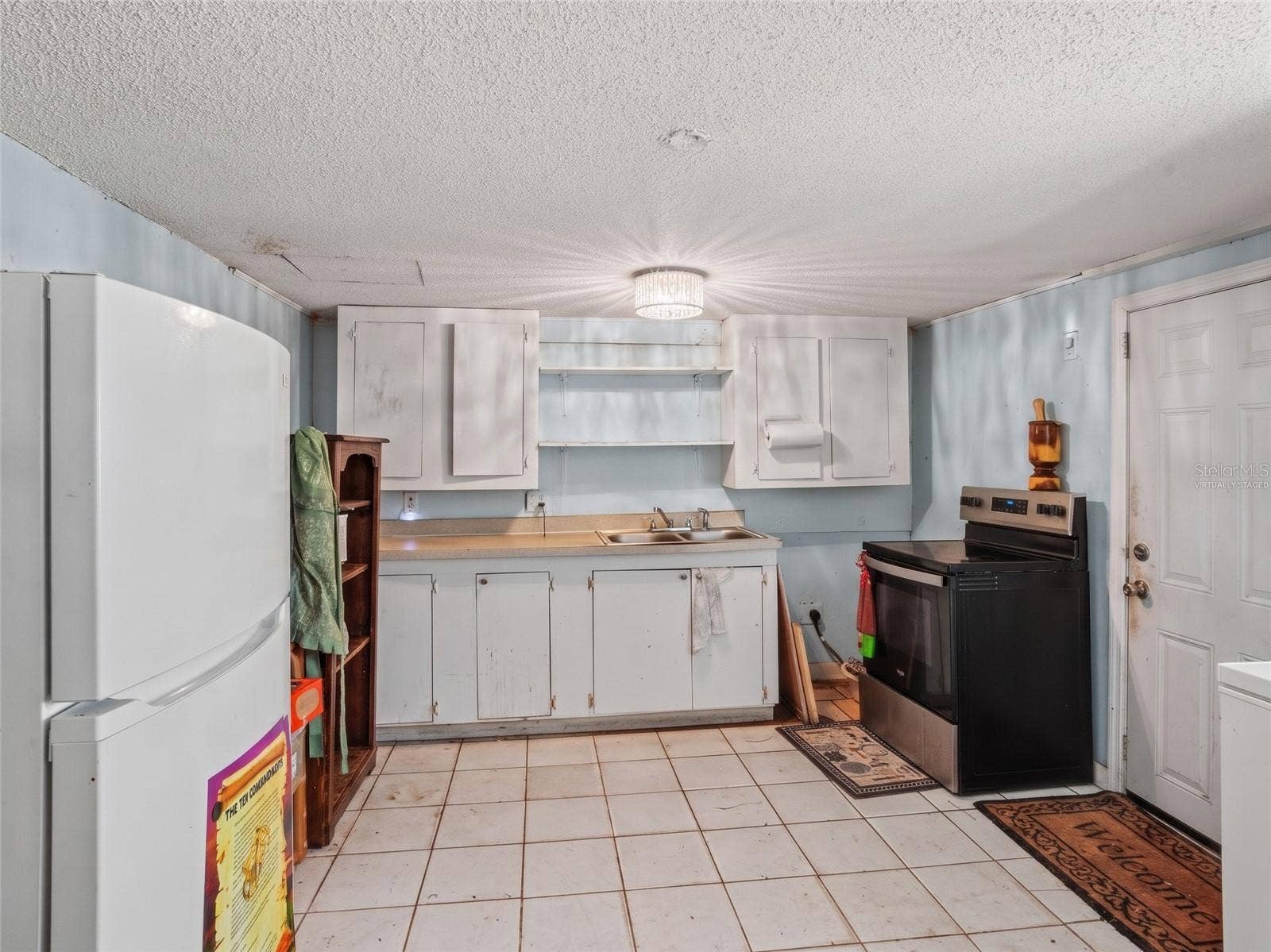 921 W CORNELL STREET, Avon Park, FL 33825 Virtually Staged