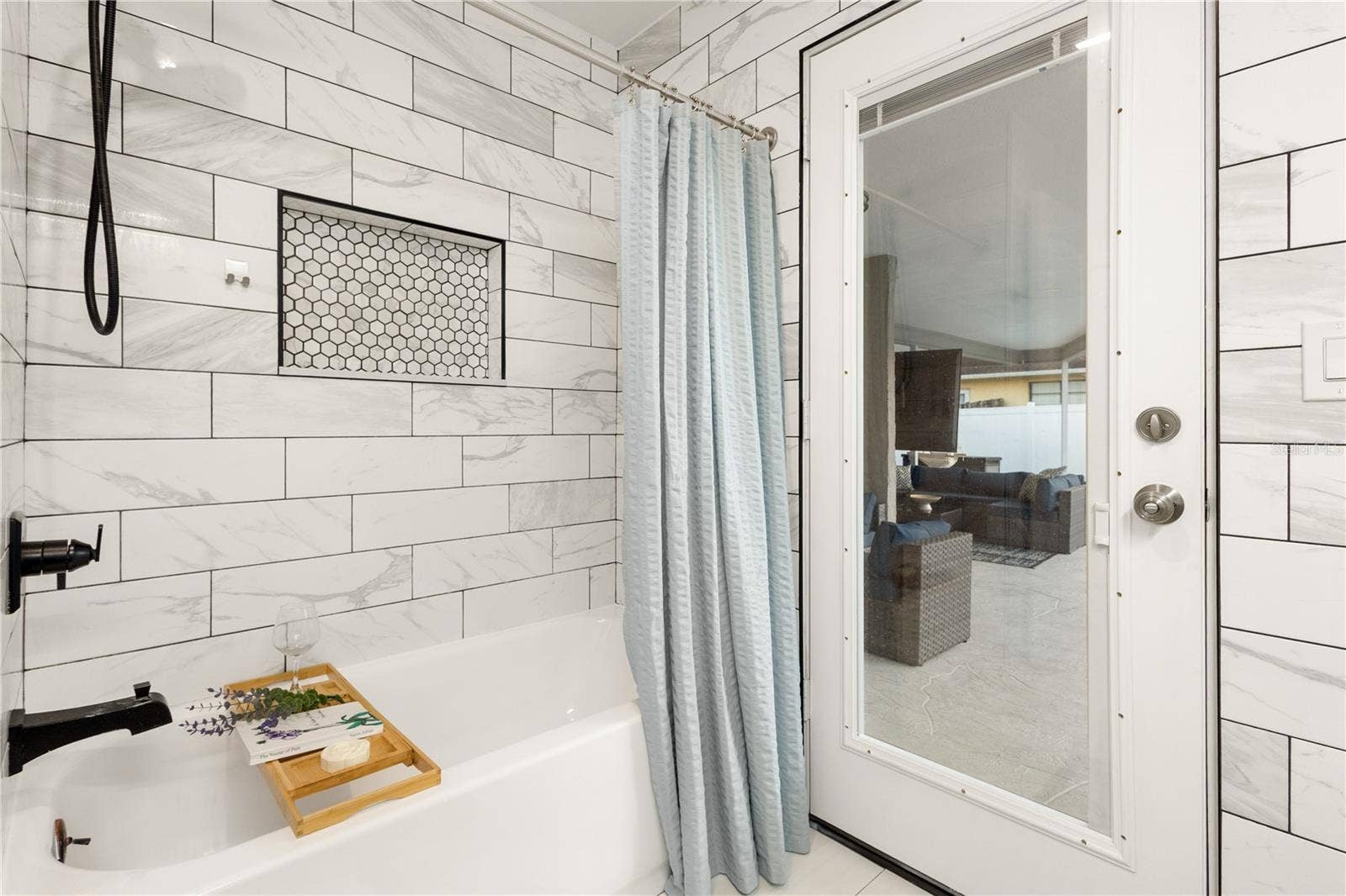 GUEST BATH WITH POOL ACCESS