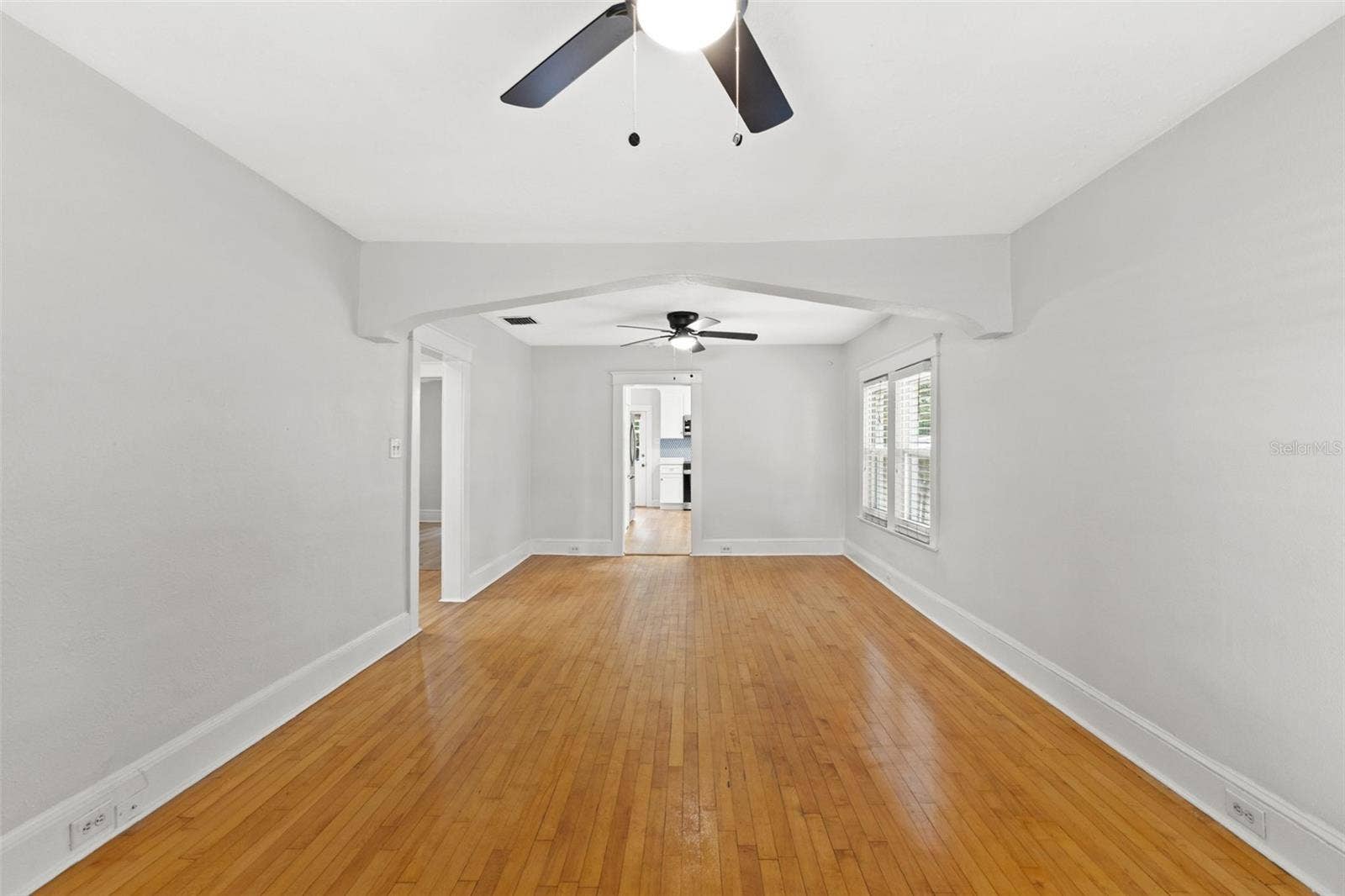 6303 N KING STREET, Tampa, FL 33604 6303 N KING STREET, Tampa, FL 33604