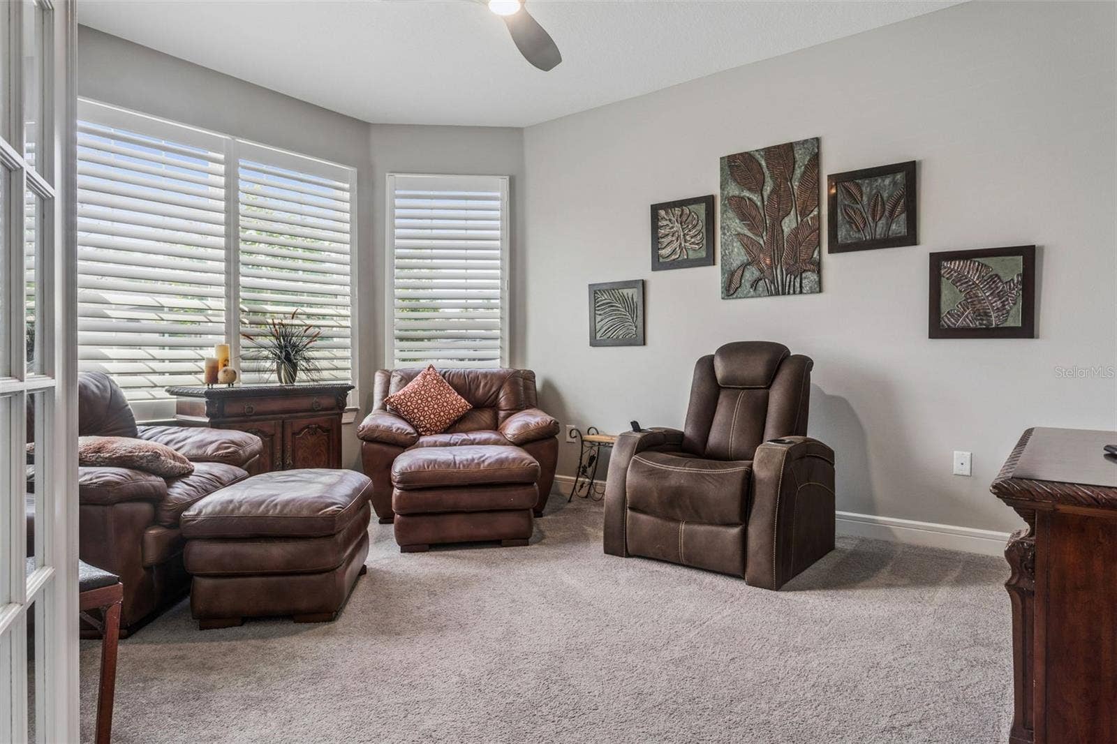 6382 BRADFORD WOODS DRIVE, Zephyrhills, FL 33542 6382 BRADFORD WOODS DRIVE, Zephyrhills, FL 33542