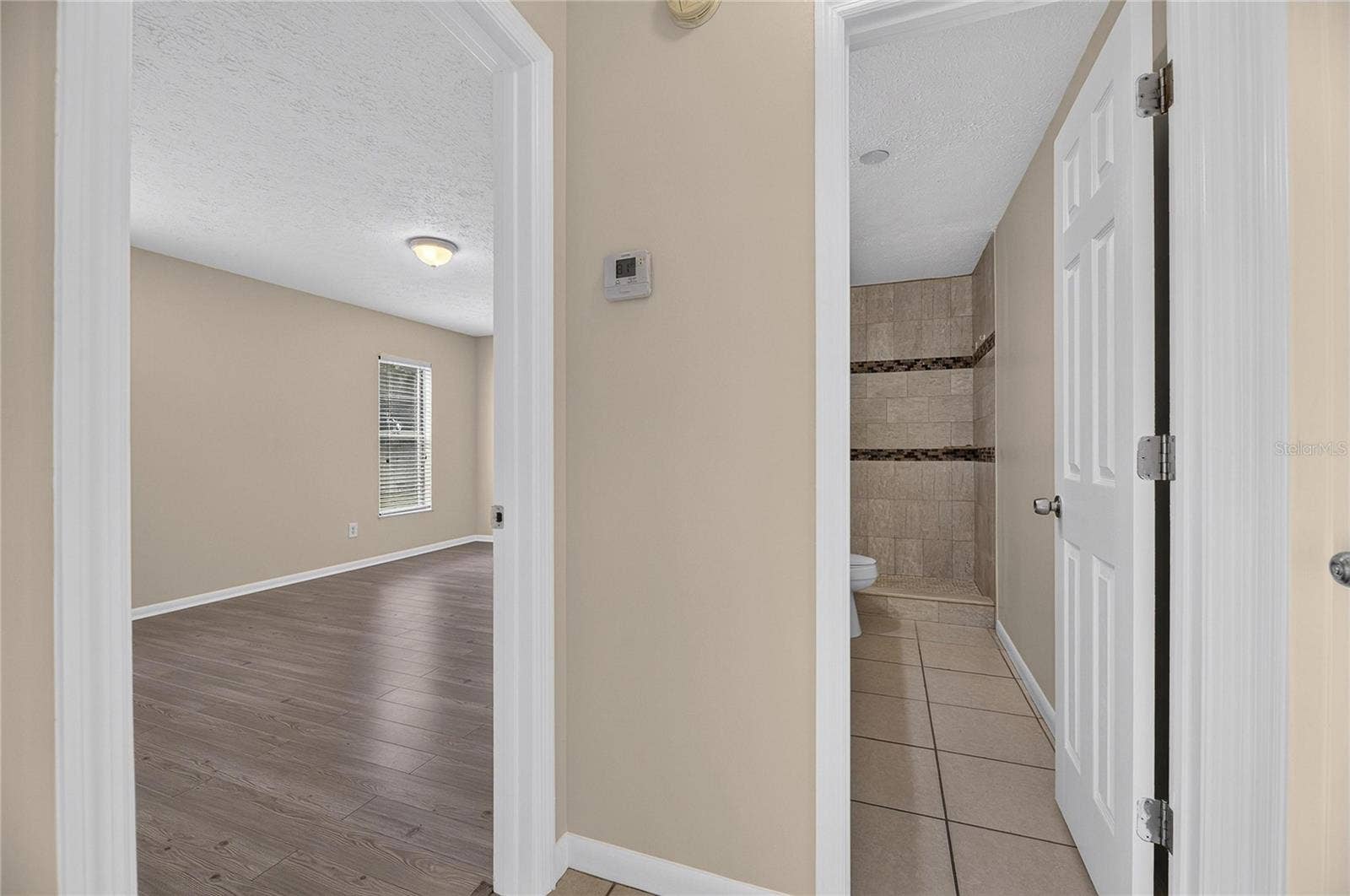 8904 W FLORA STREET, Tampa, FL 33615