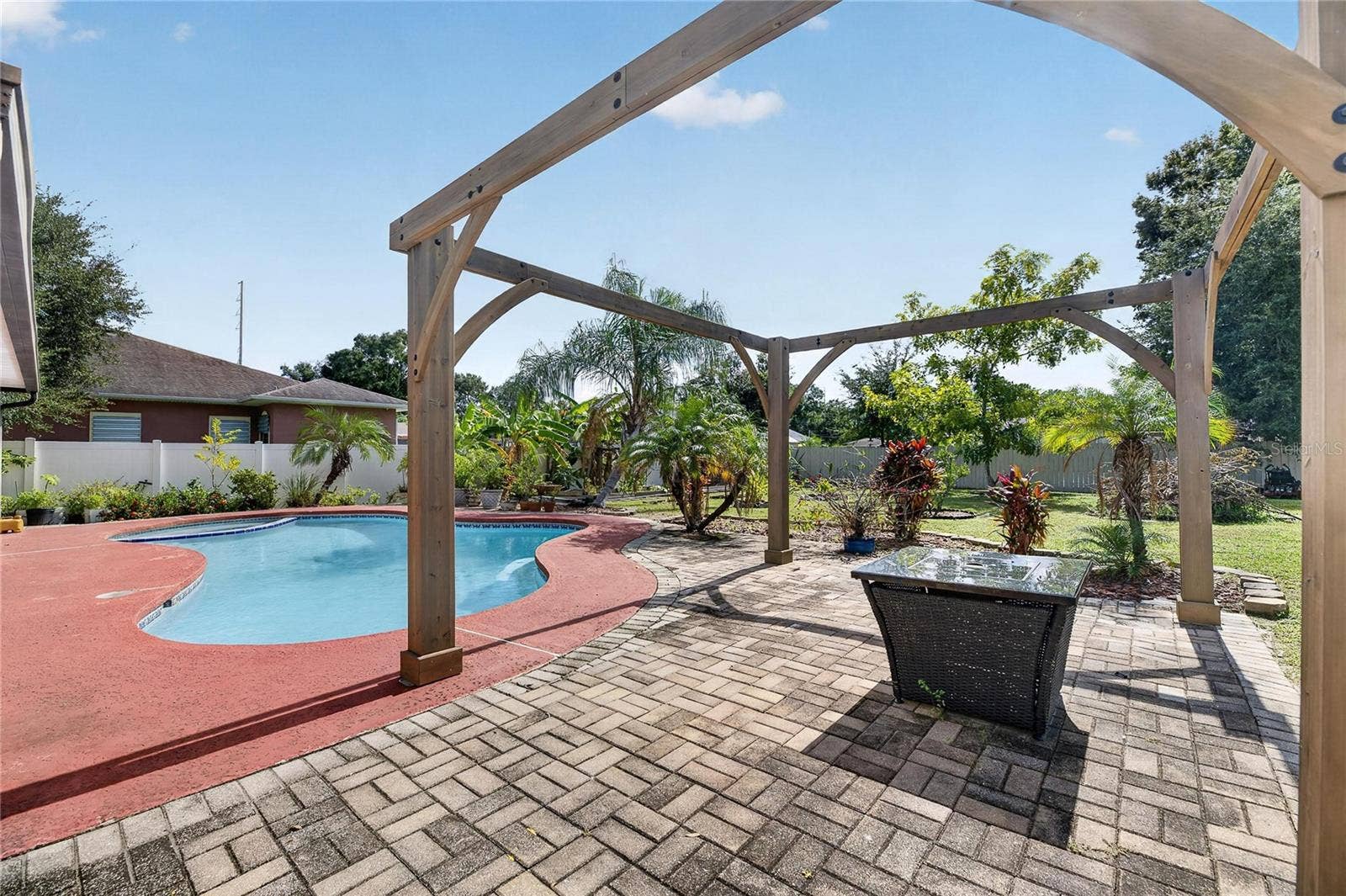 8904 W FLORA STREET, Tampa, FL 33615