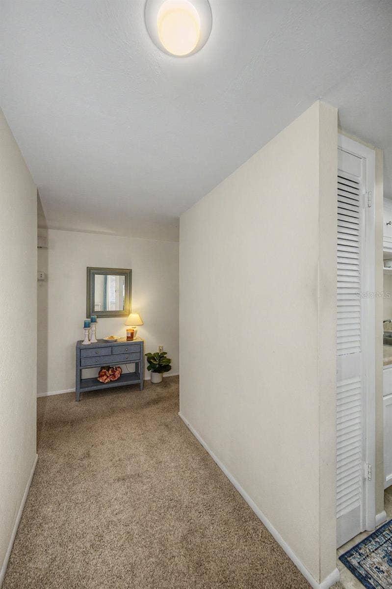1575 GREENLEA DRIVE, #4, Clearwater, FL 33755 1575 GREENLEA DRIVE, #4, Clearwater, FL 33755