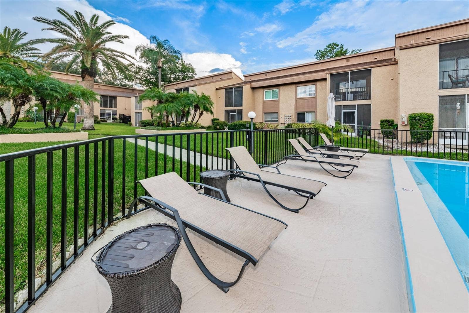 1575 GREENLEA DRIVE, #4, Clearwater, FL 33755 1575 GREENLEA DRIVE, #4, Clearwater, FL 33755