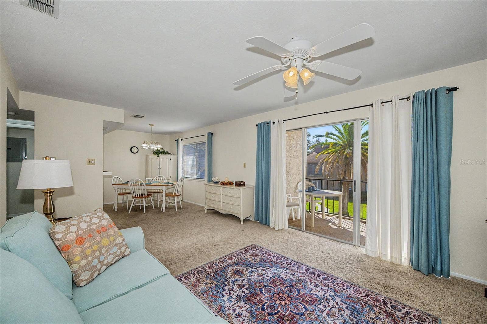 1575 GREENLEA DRIVE, #4, Clearwater, FL 33755 1575 GREENLEA DRIVE, #4, Clearwater, FL 33755