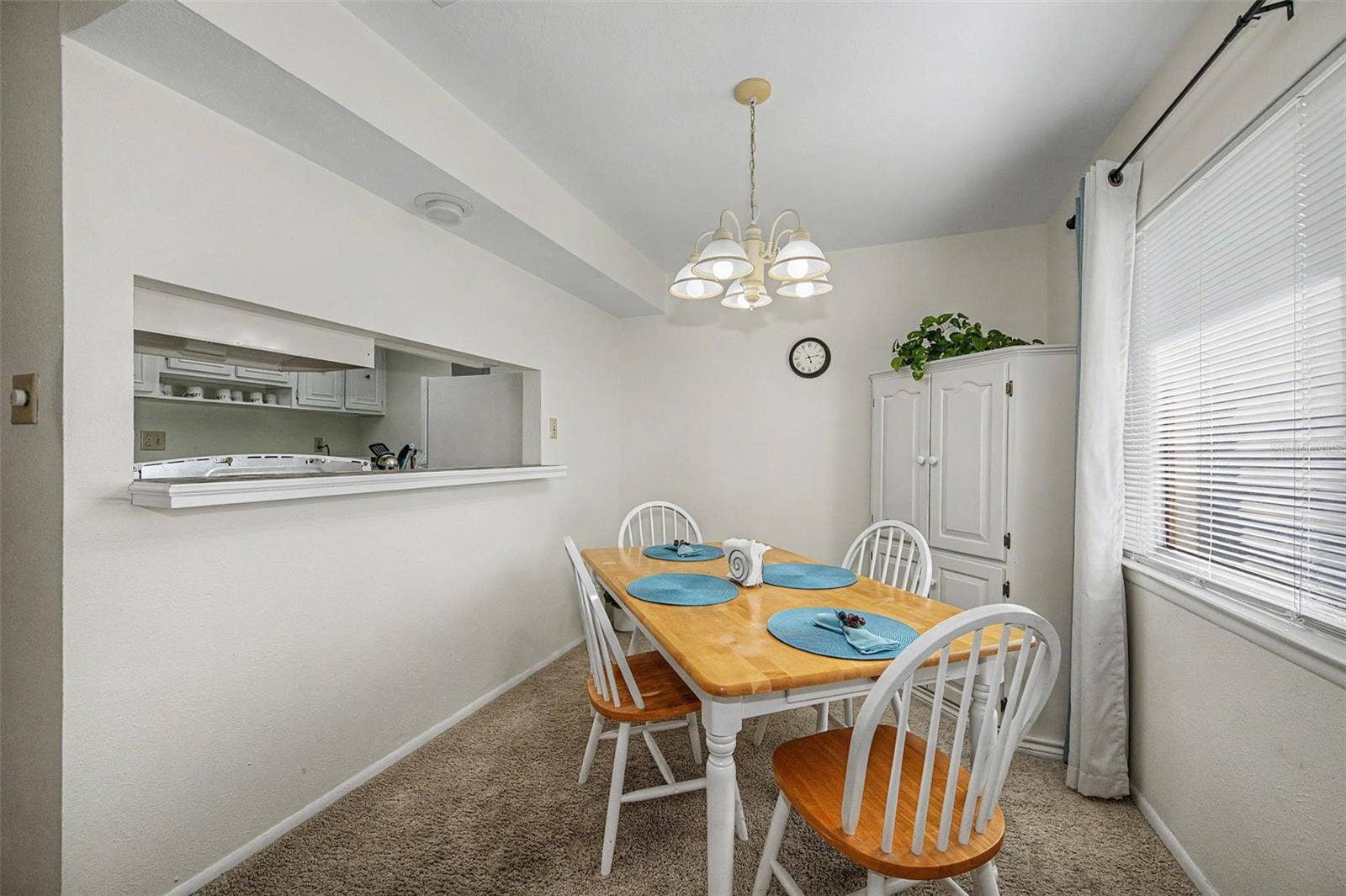 1575 GREENLEA DRIVE, #4, Clearwater, FL 33755 1575 GREENLEA DRIVE, #4, Clearwater, FL 33755