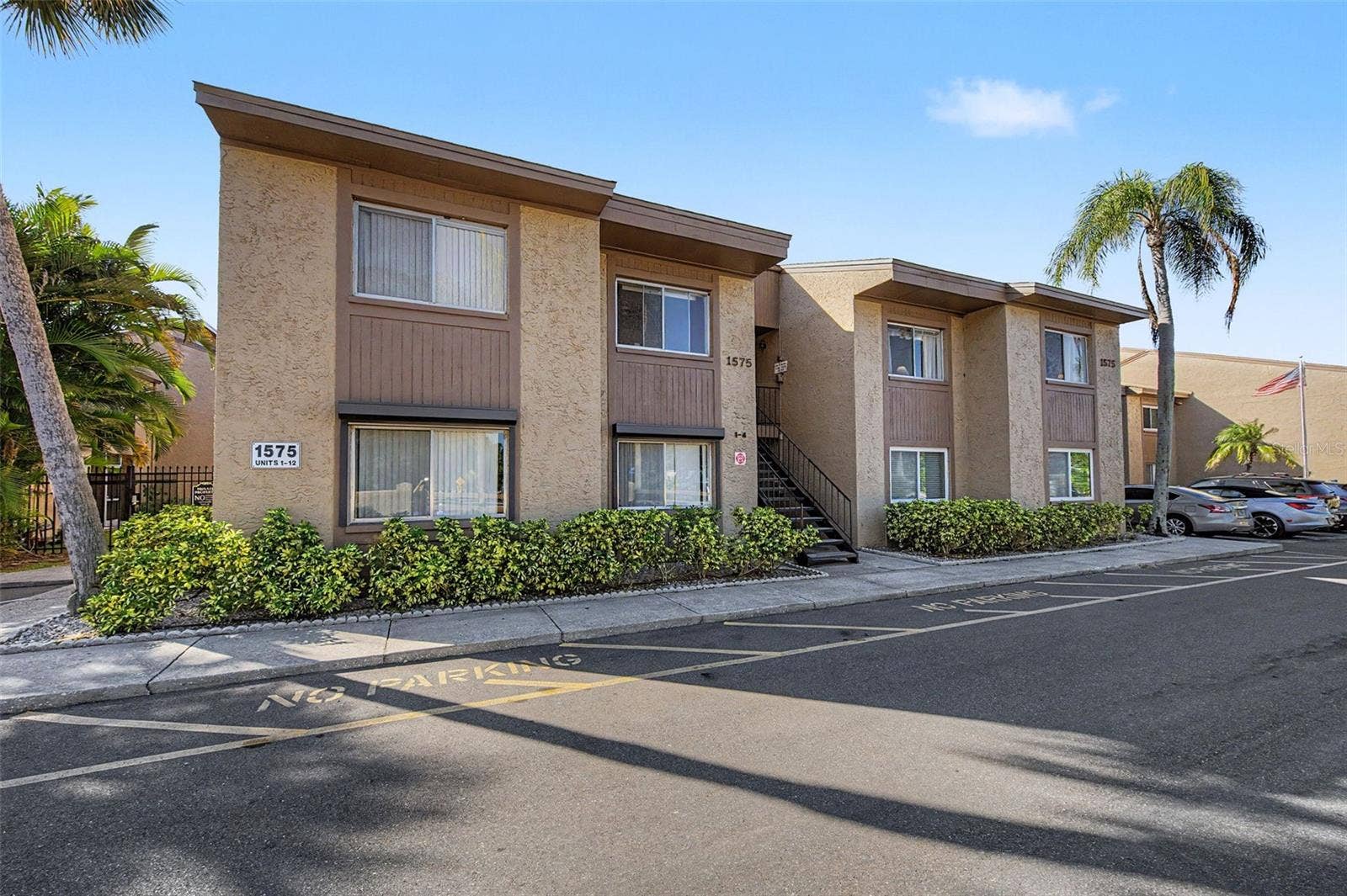 1575 GREENLEA DRIVE, #4, Clearwater, FL 33755 1575 GREENLEA DRIVE, #4, Clearwater, FL 33755