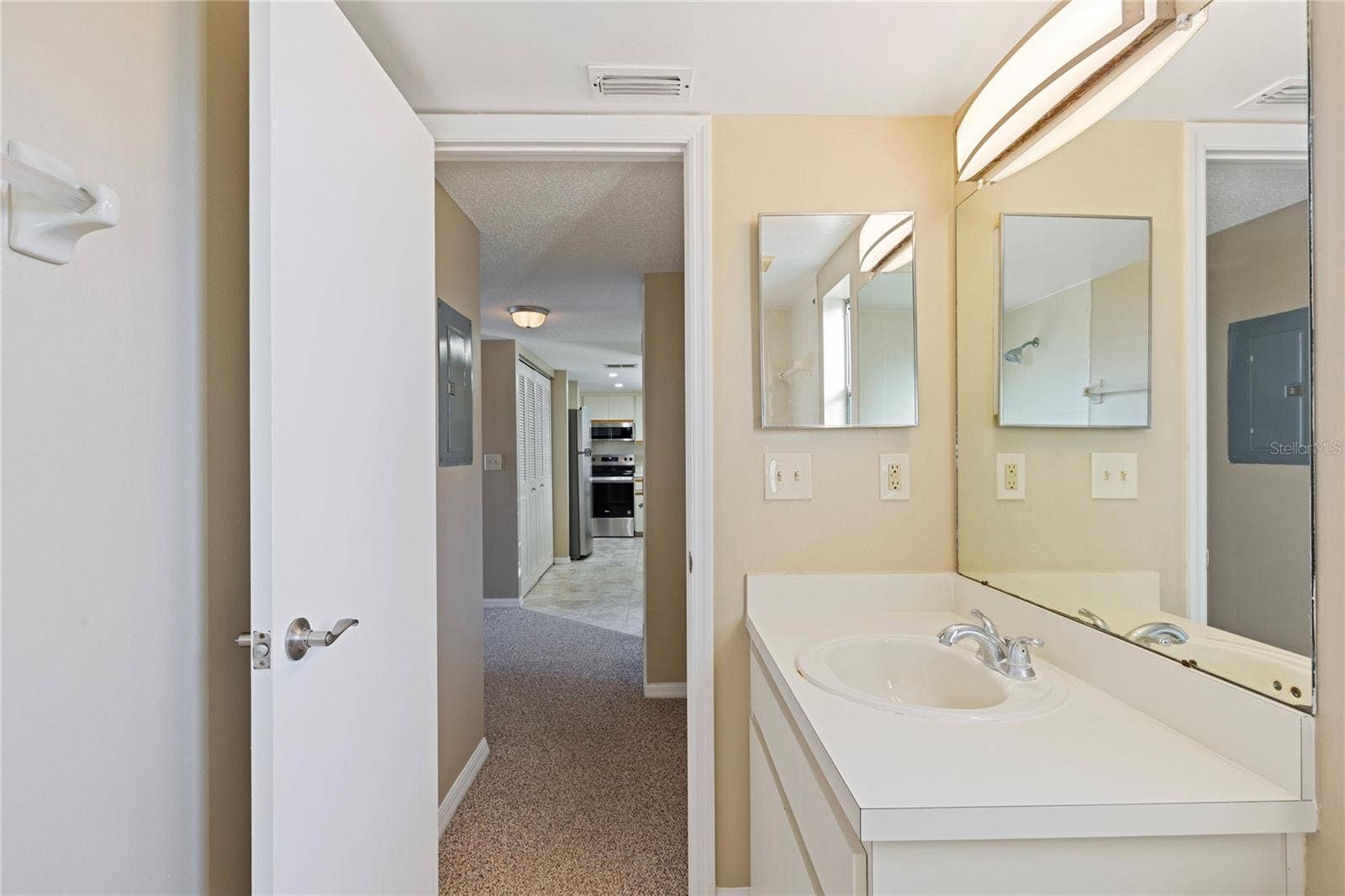 145 116TH AVENUE, #301, Treasure Island, FL 33706 145 116TH AVENUE, #301, Treasure Island, FL 33706