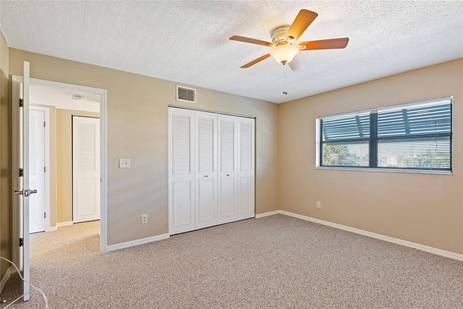 145 116TH AVENUE, #301, Treasure Island, FL 33706 145 116TH AVENUE, #301, Treasure Island, FL 33706