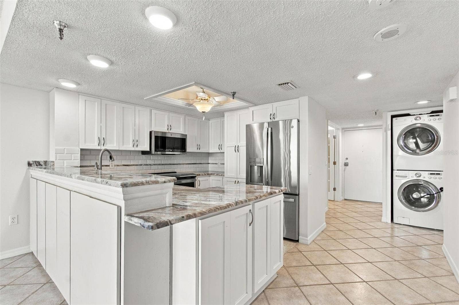 6035 SEA RANCH DRIVE, #502, Hudson, FL 34667 Washer and dryer
