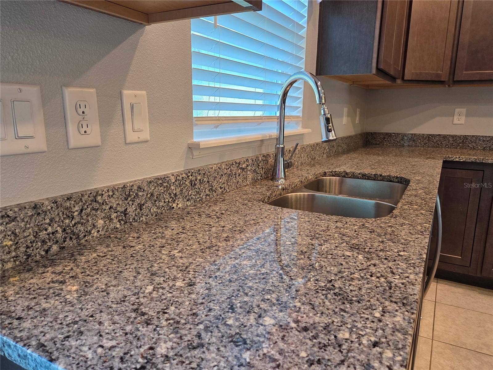 2213 CANYON BREEZE AVENUE, Kissimmee, FL 34746 2213 CANYON BREEZE AVENUE, Kissimmee, FL 34746