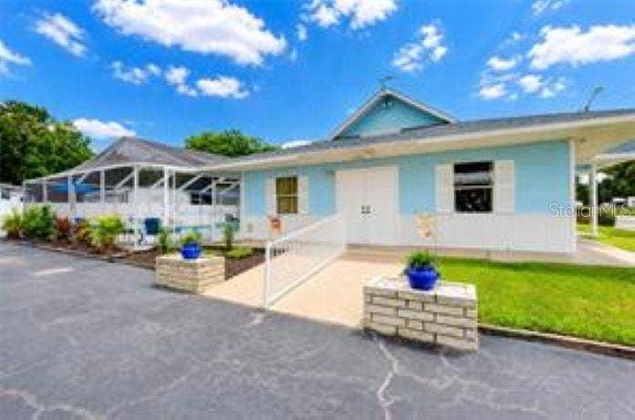 4121 JOYFUL LANE, Zephyrhills, FL 33541 4121 JOYFUL LANE, Zephyrhills, FL 33541