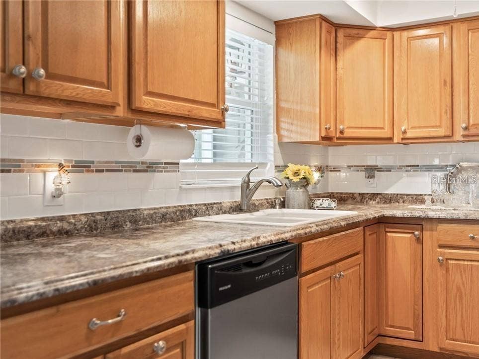 1250 S PINELLAS AVENUE, #1007, Tarpon Springs, FL 34689