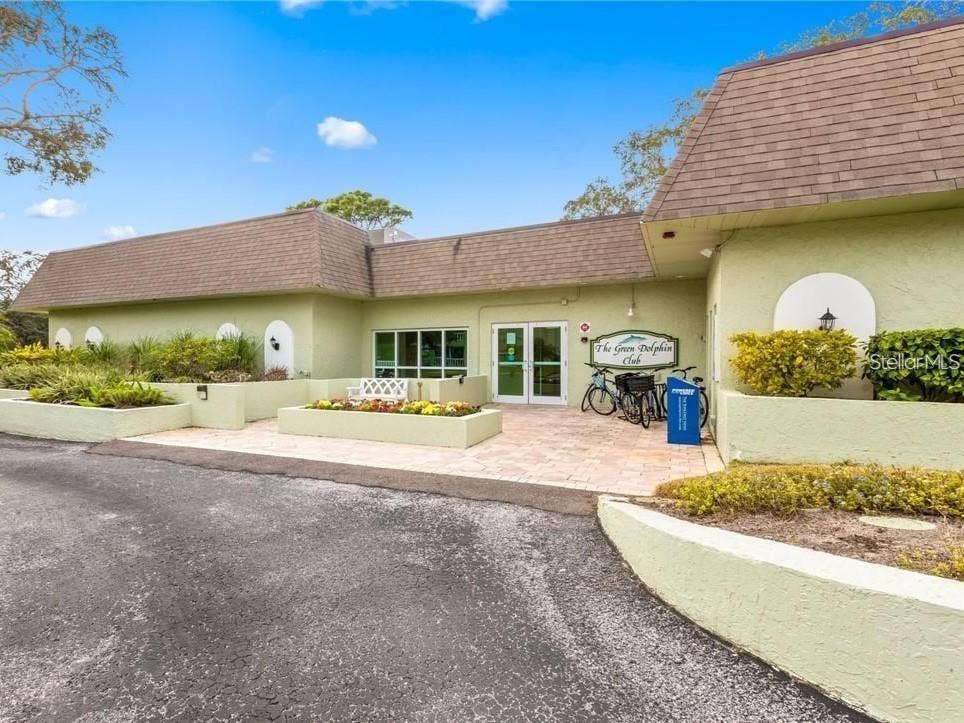 1250 S PINELLAS AVENUE, #1007, Tarpon Springs, FL 34689