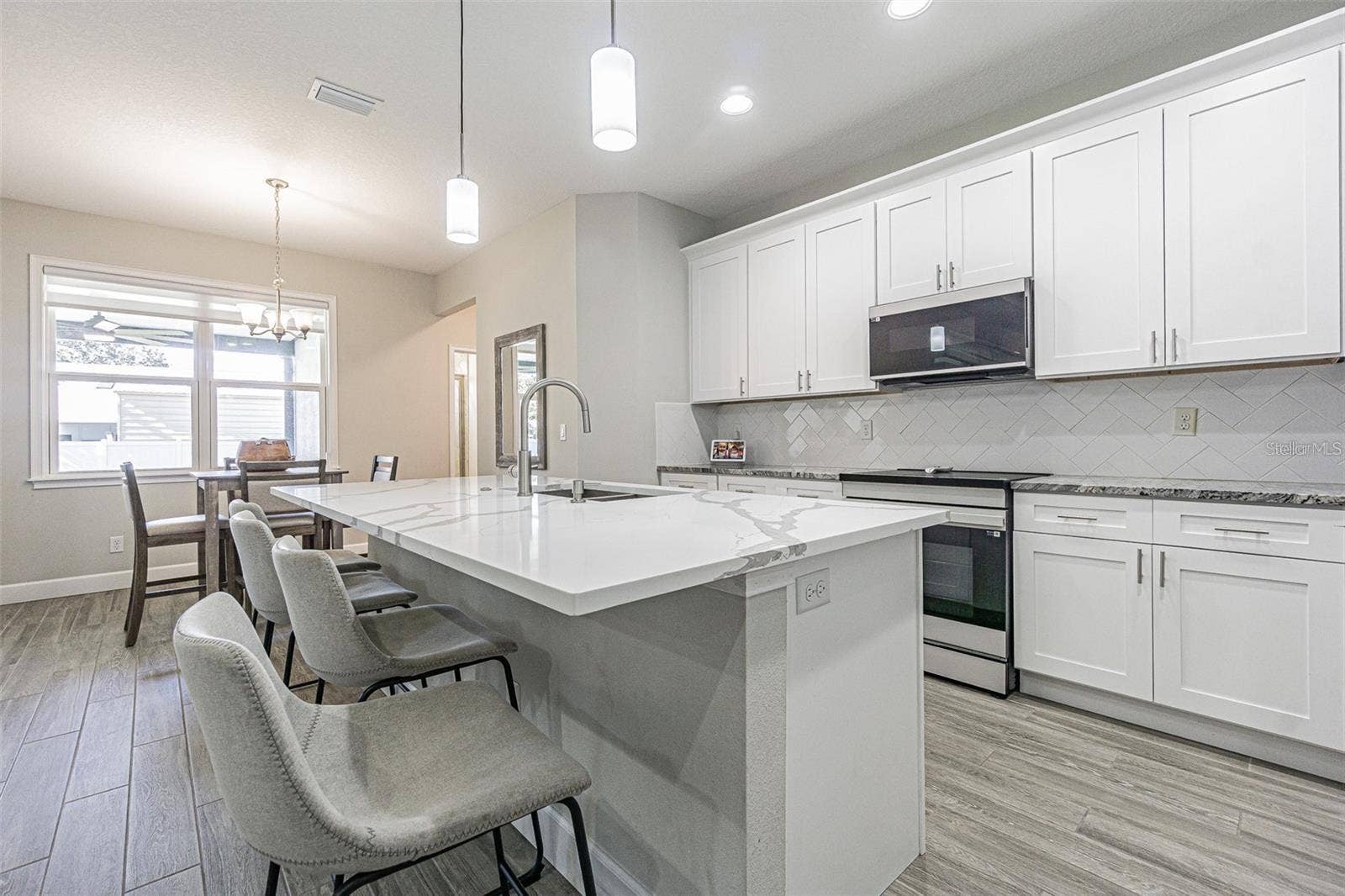8510 DEE CIRCLE, Riverview, FL 33569