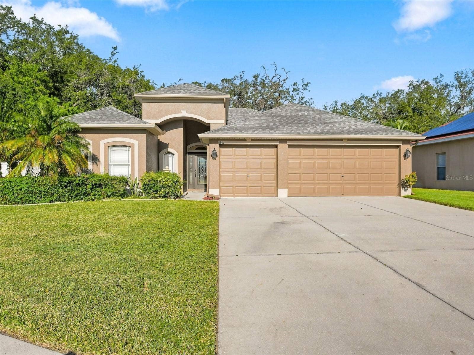 1901 OSWEGO DRIVE, Holiday, FL 34691 1901 OSWEGO DRIVE, Holiday, FL 34691