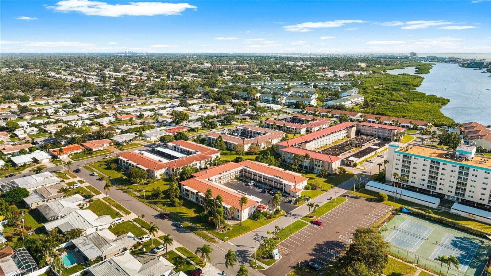 10351 REGAL DRIVE, #4, Largo, FL 33774 An incredible condo located in an amazing community offered at an exceptional price!