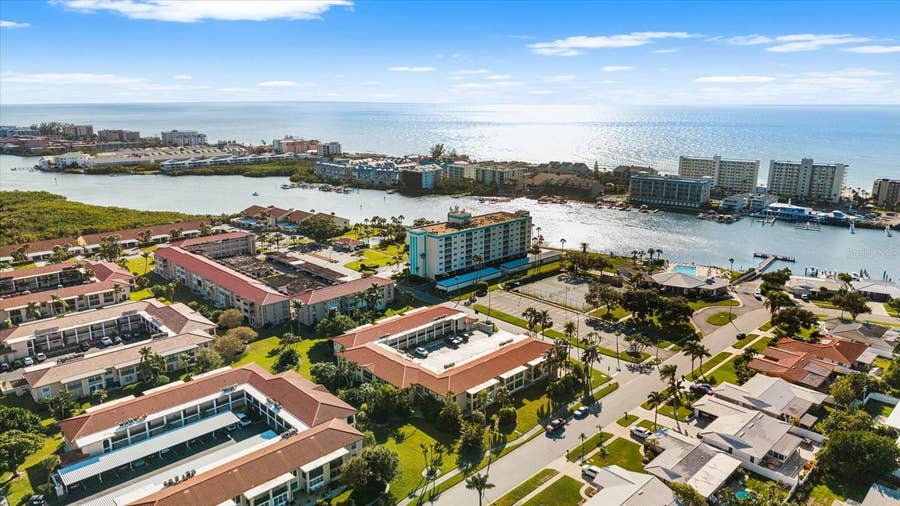 Property photo for 10351 REGAL DRIVE, #4, Largo, FL