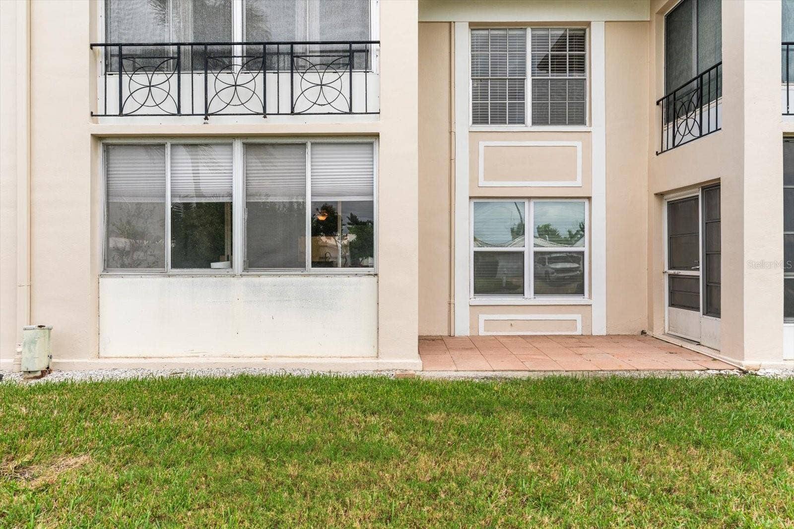 10351 REGAL DRIVE, #4, Largo, FL 33774 Rear entry to the condo.