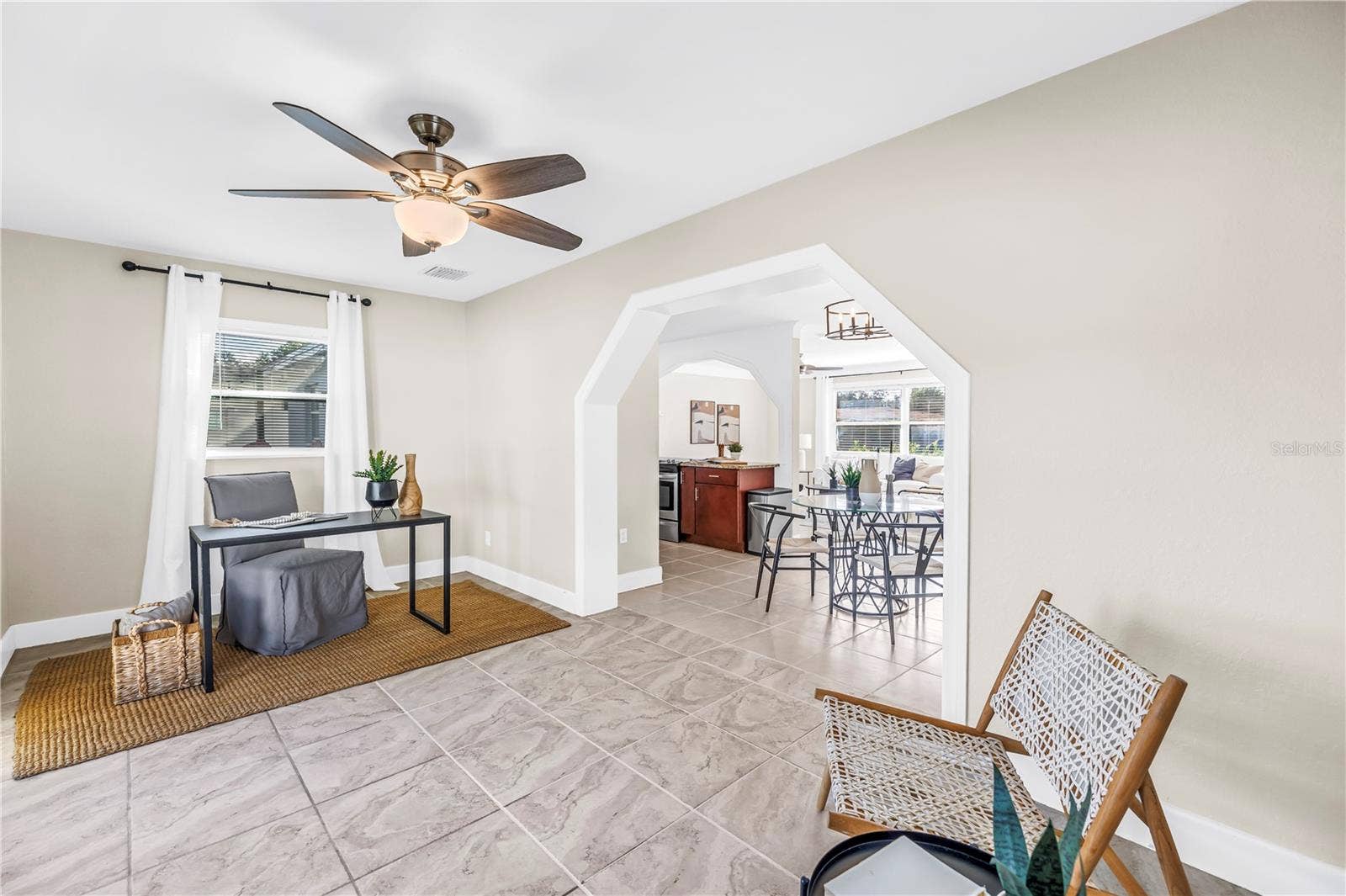 6173 37TH AVENUE N, St Petersburg, FL 33710