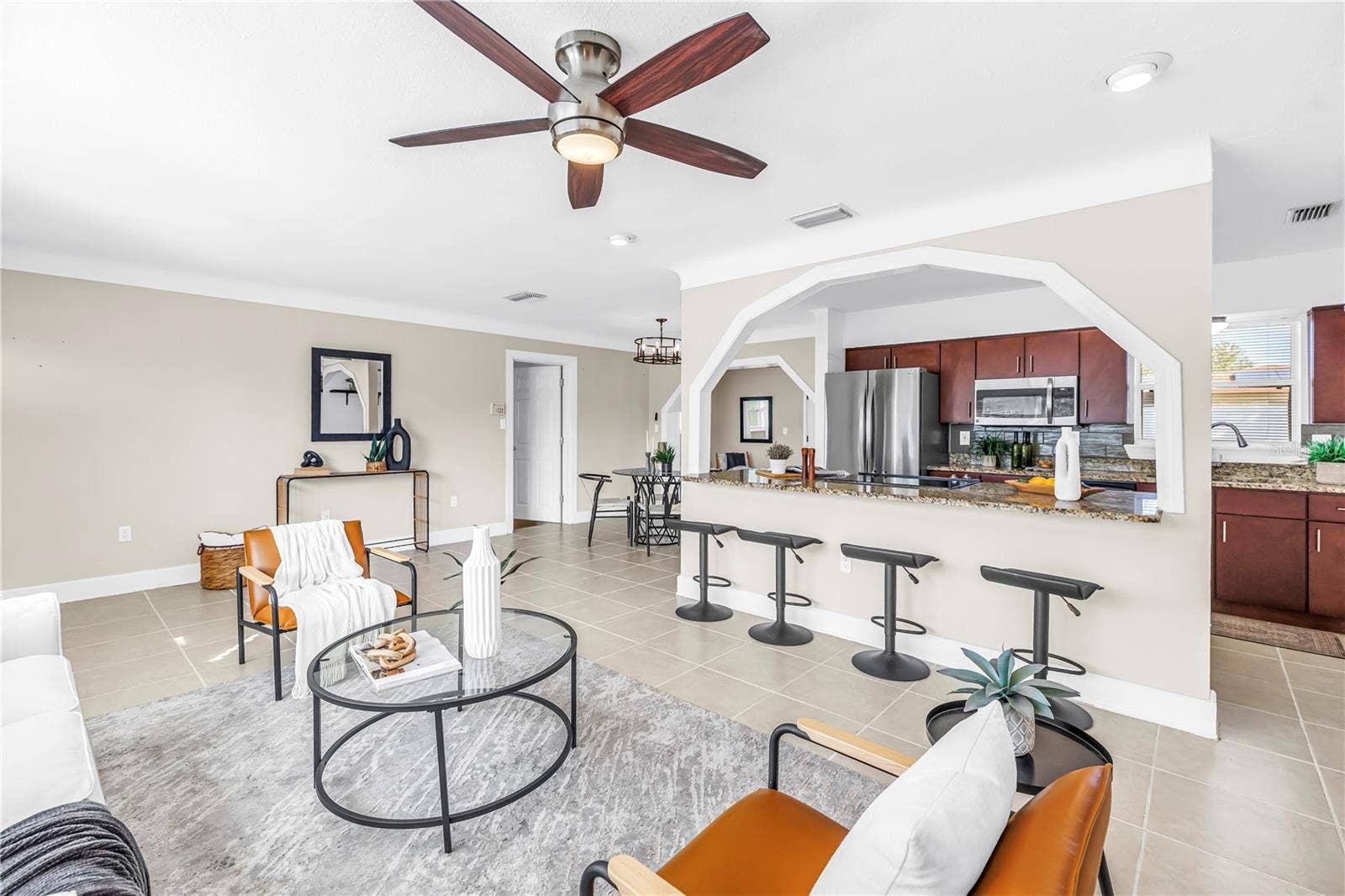 6173 37TH AVENUE N, St Petersburg, FL 33710